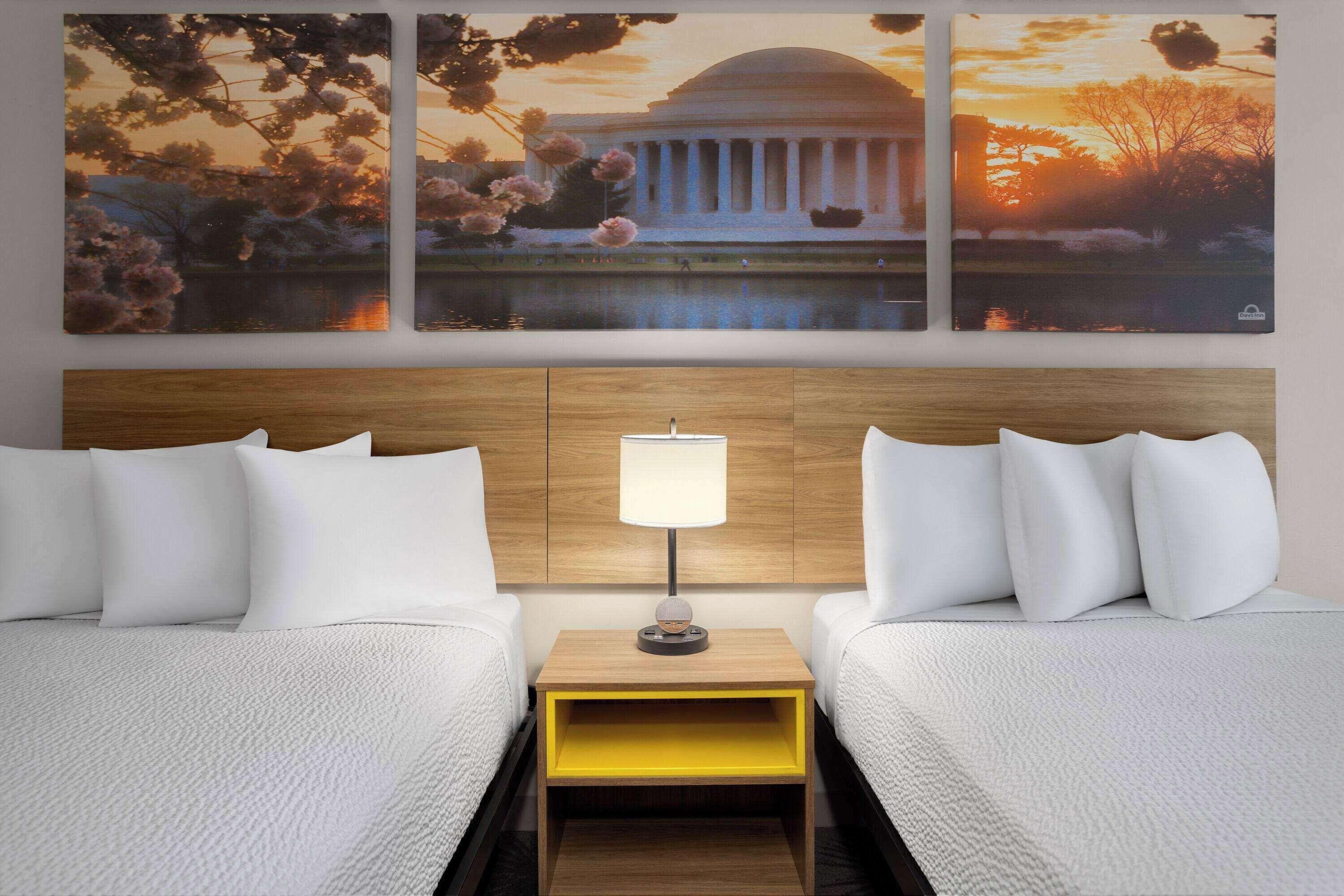 Deluxe Double Room with Two Double Beds - Non-Smoking,1706117597:JPEG