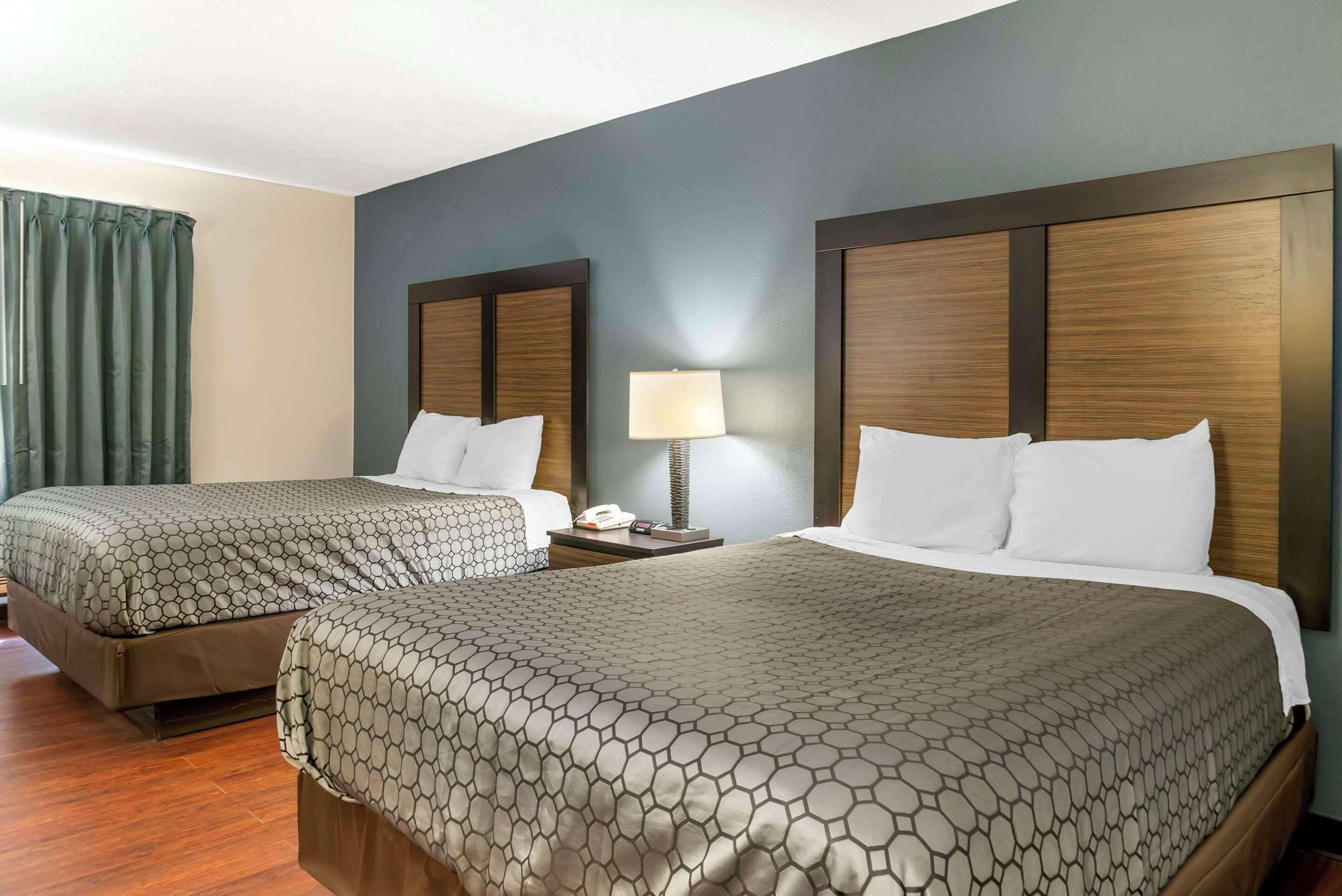 Double Room with Two Double Beds - Non-Smoking,1706561102:JPEG