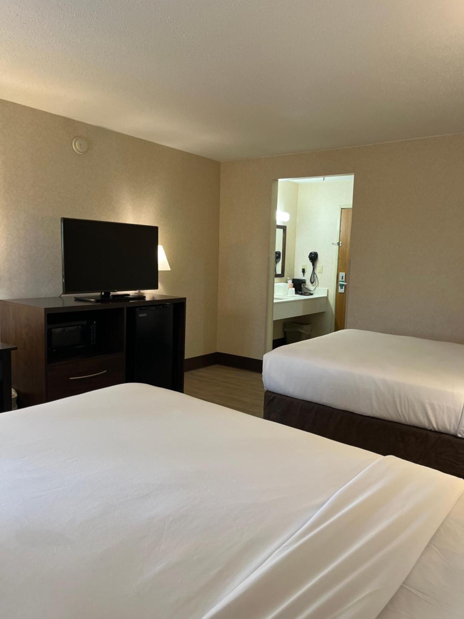 Standard Double Room with Two Double Beds - Non-Smoking