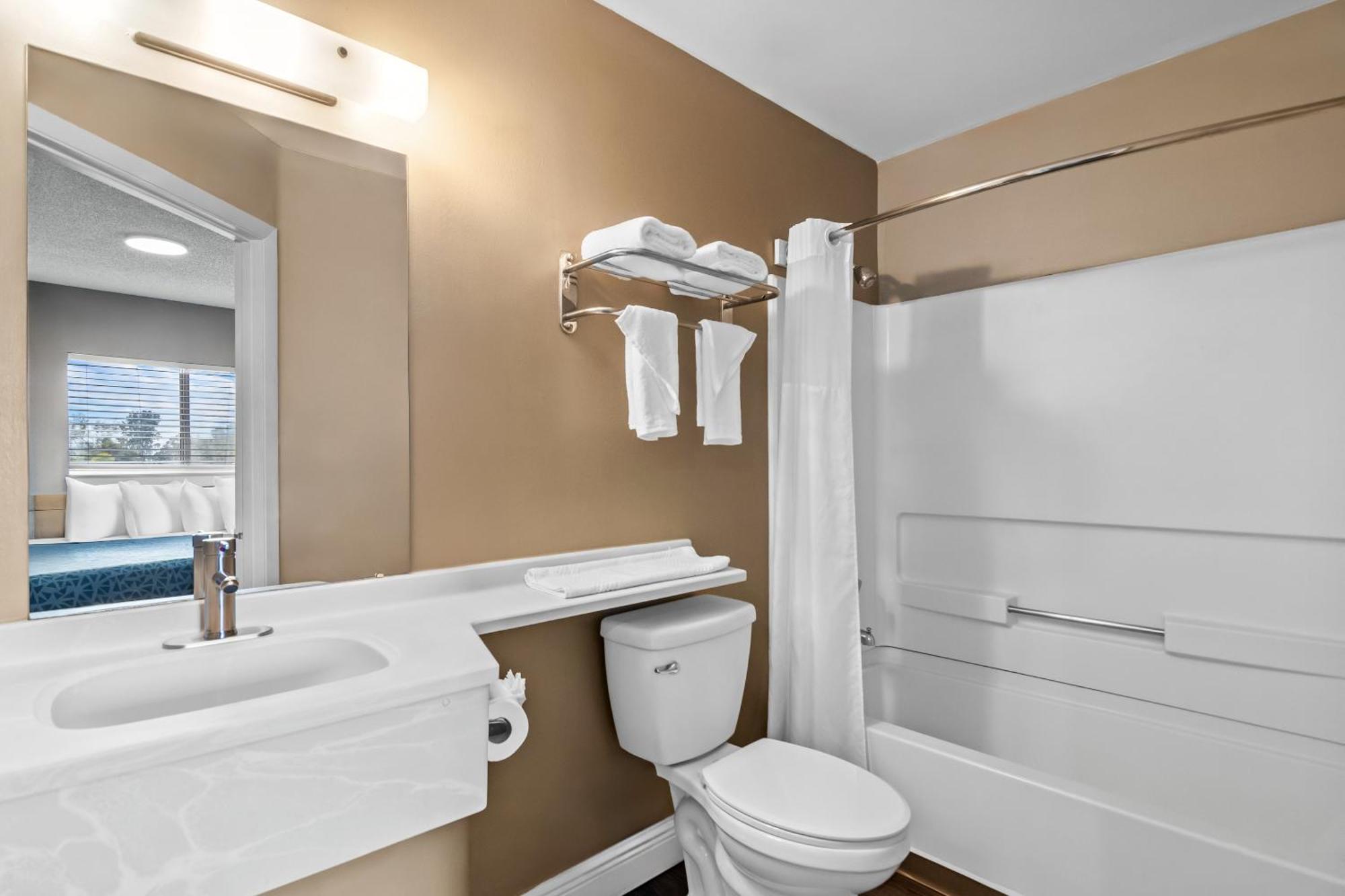 Efficiency King Room - Non Smoking,1706847809:JPEG