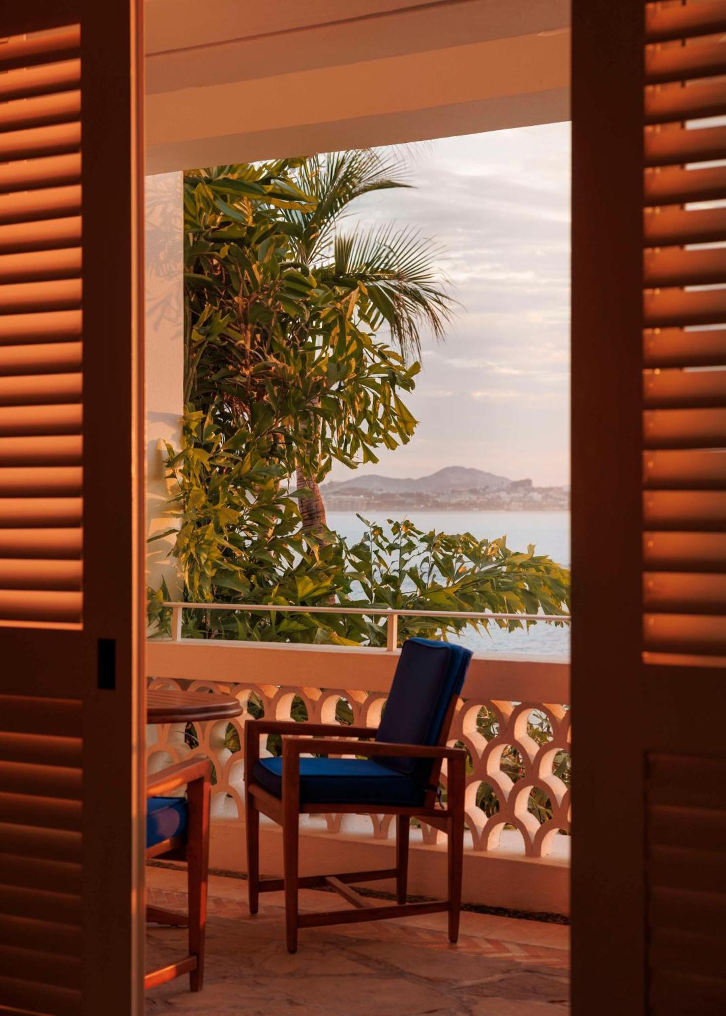 Palmilla Room Queen Beds - Ocean Front,1710602306:JPEG