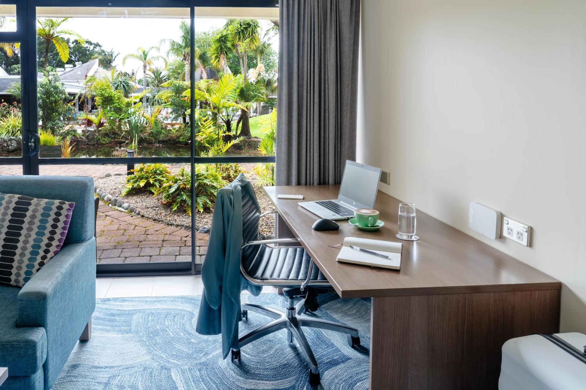 Standard King Room with Garden View,1710601597:JPEG