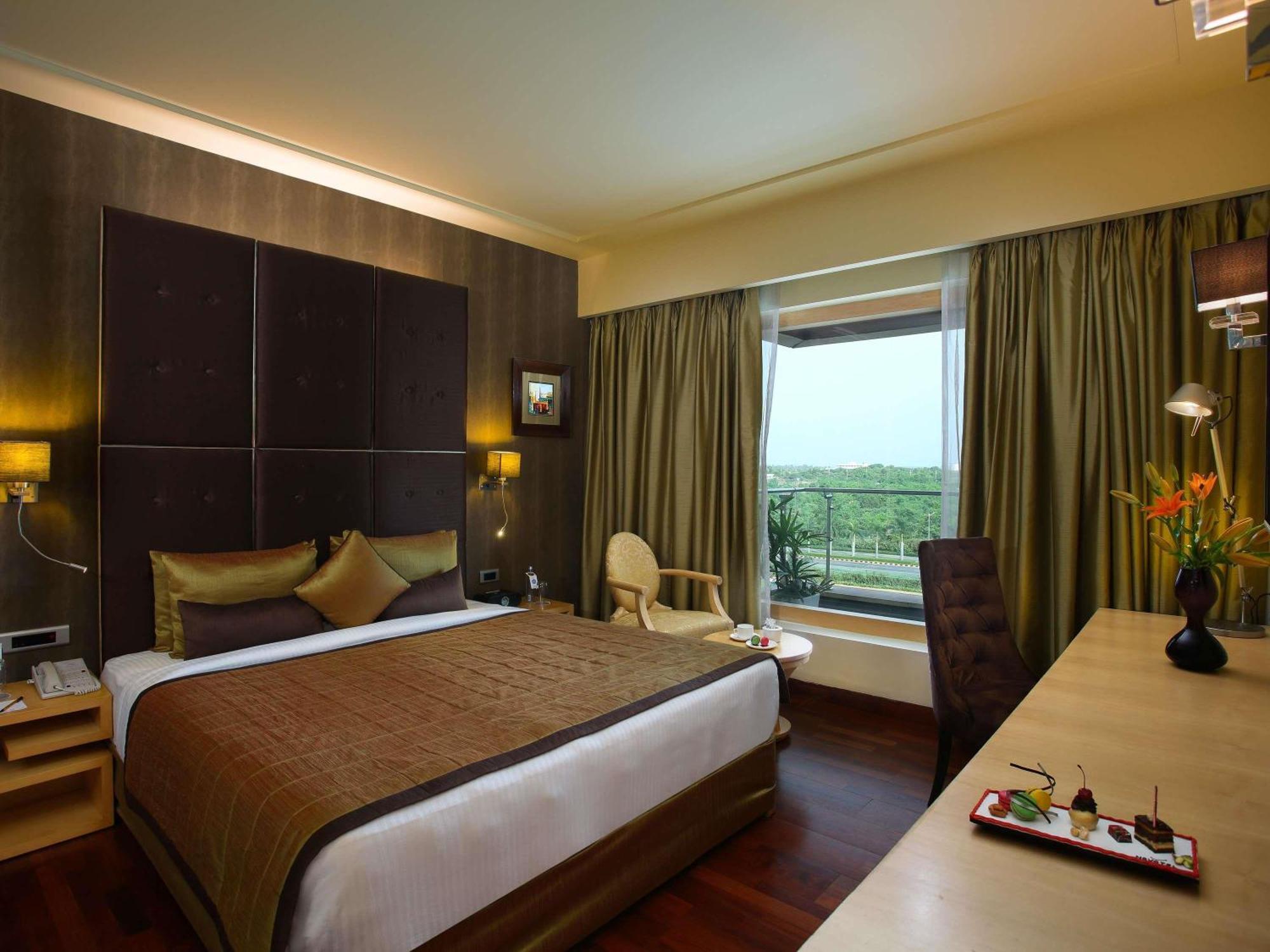 Deluxe Suite with Pool View, Balcony and Lounge Access - Happy Hours 6:30 PM to 8:30 PM
