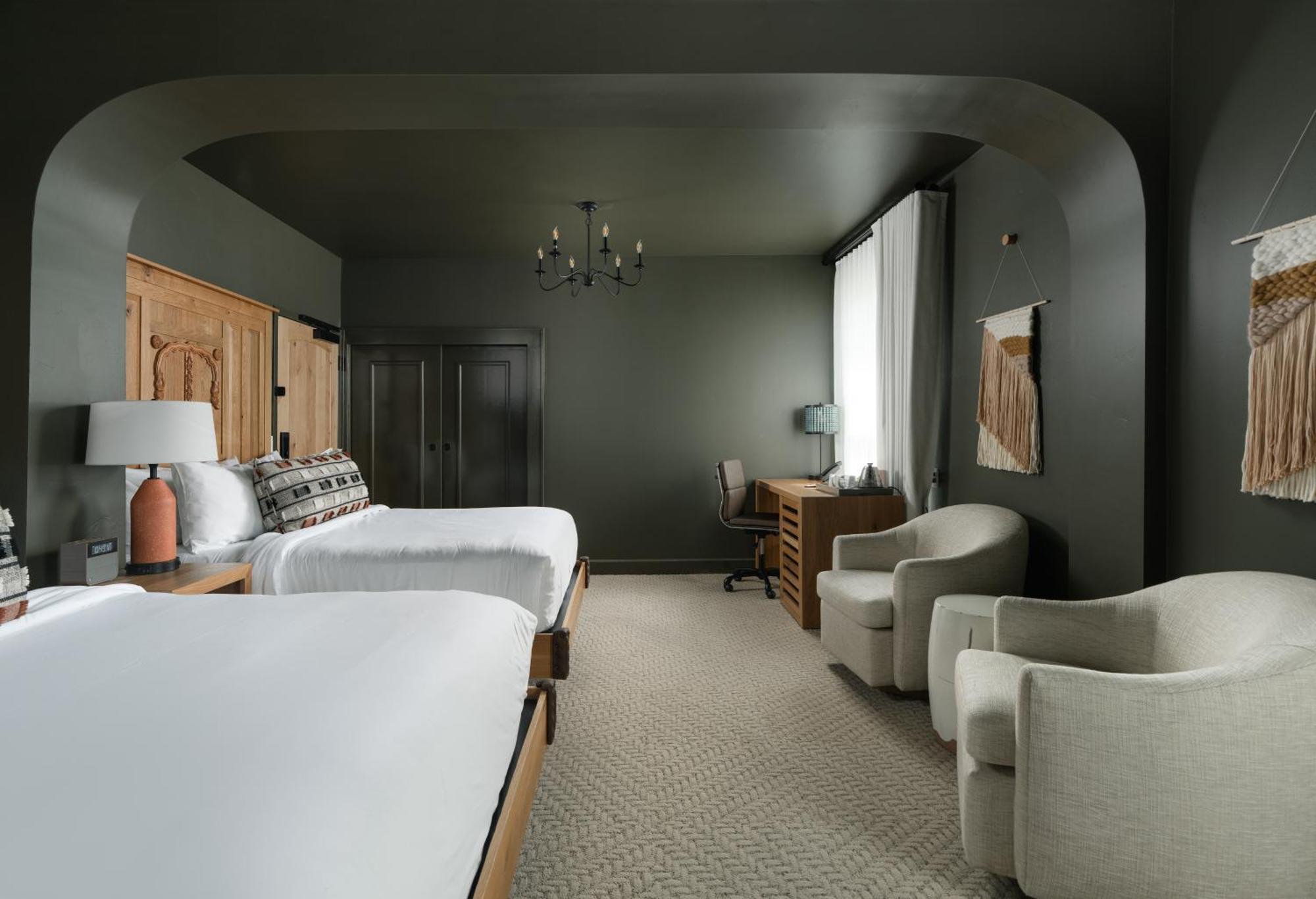 Queen Room with Two Queen Beds,1717041865:JPEG