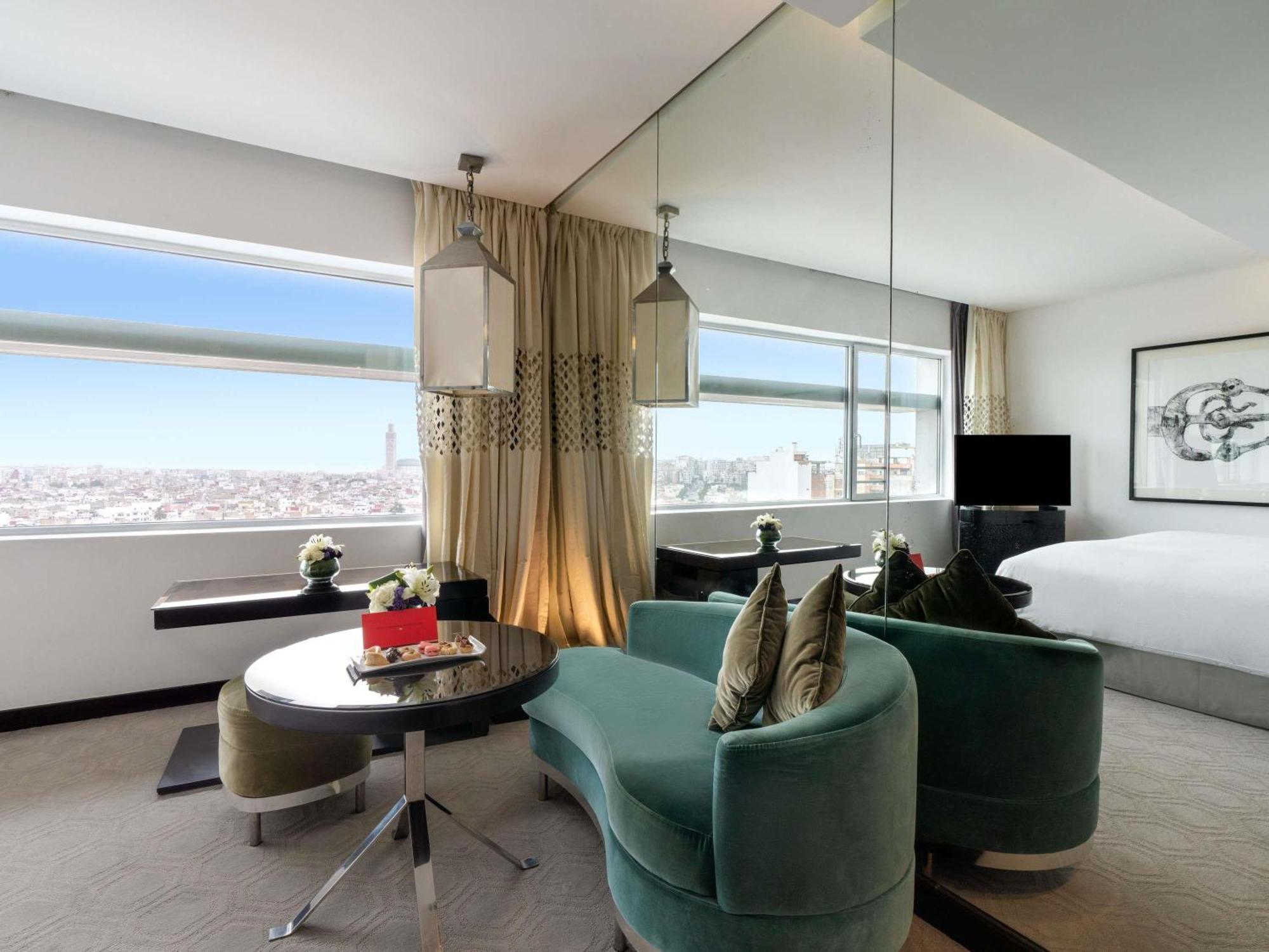 Luxury King Room with King Bed