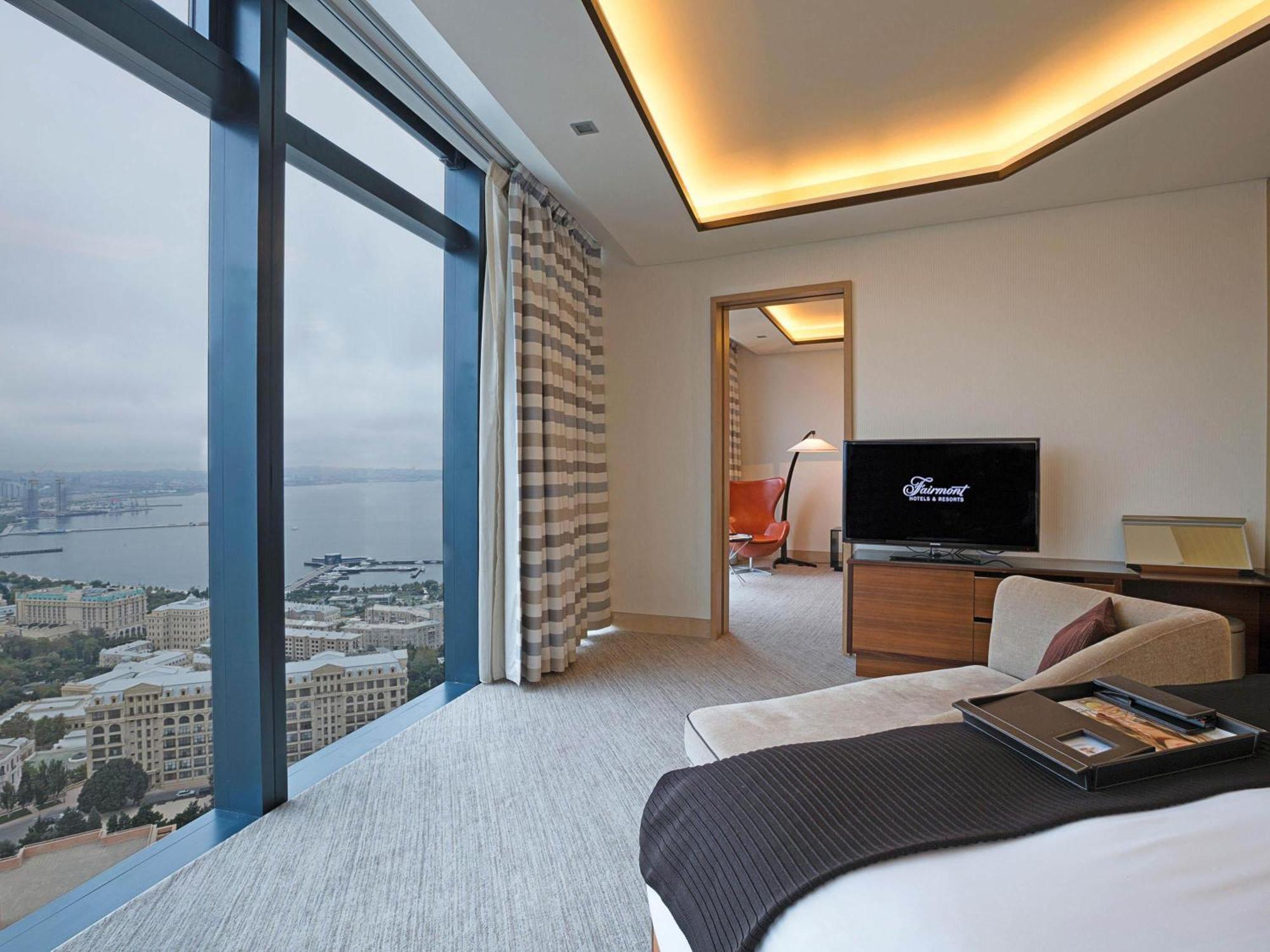 Fairmont Gold Signature Suite Sea View