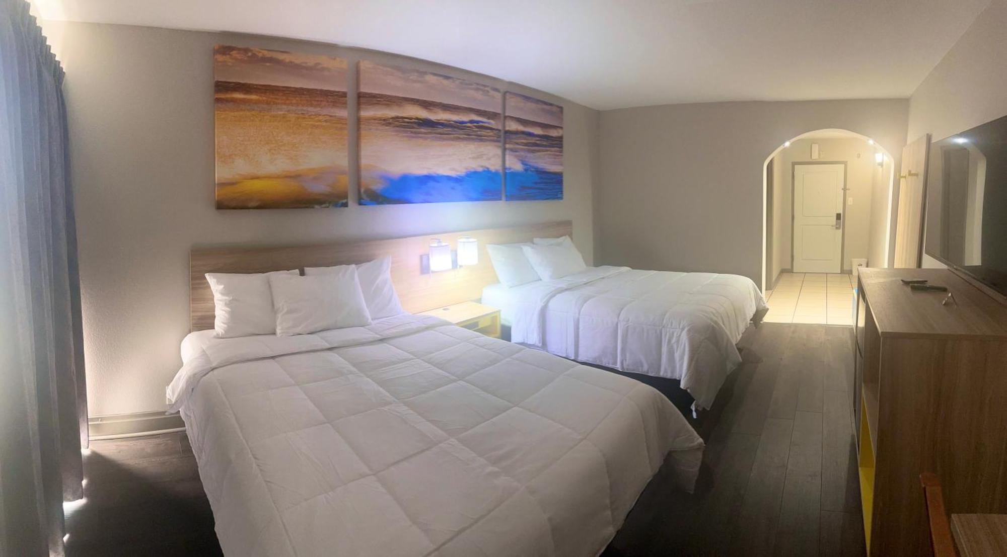 Double Room with Two Double Beds - Non-Smoking