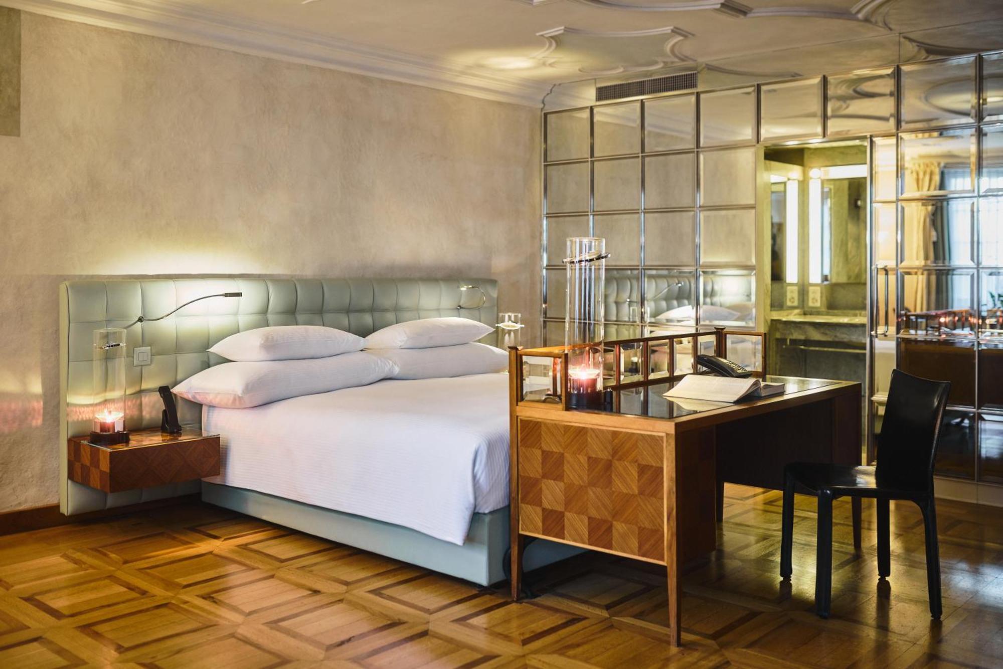 Design Queen Superior,1729988024:JPEG