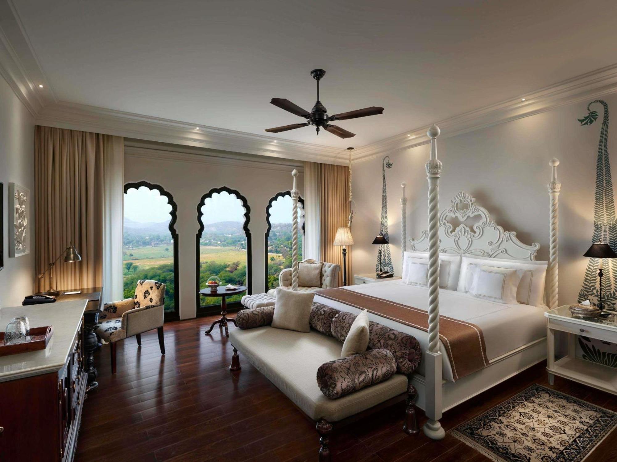 King Room (Non-Smoking): 2 complimentary craft beers or signature cocktail at Anjum per room per stay, Happy Hours (Buy 1 Get 1) at Anjum Bar on Select beverages,20% off on Food & Soft Beverage and Laundry, Set dinner for couple at Zarin@INR 5000++