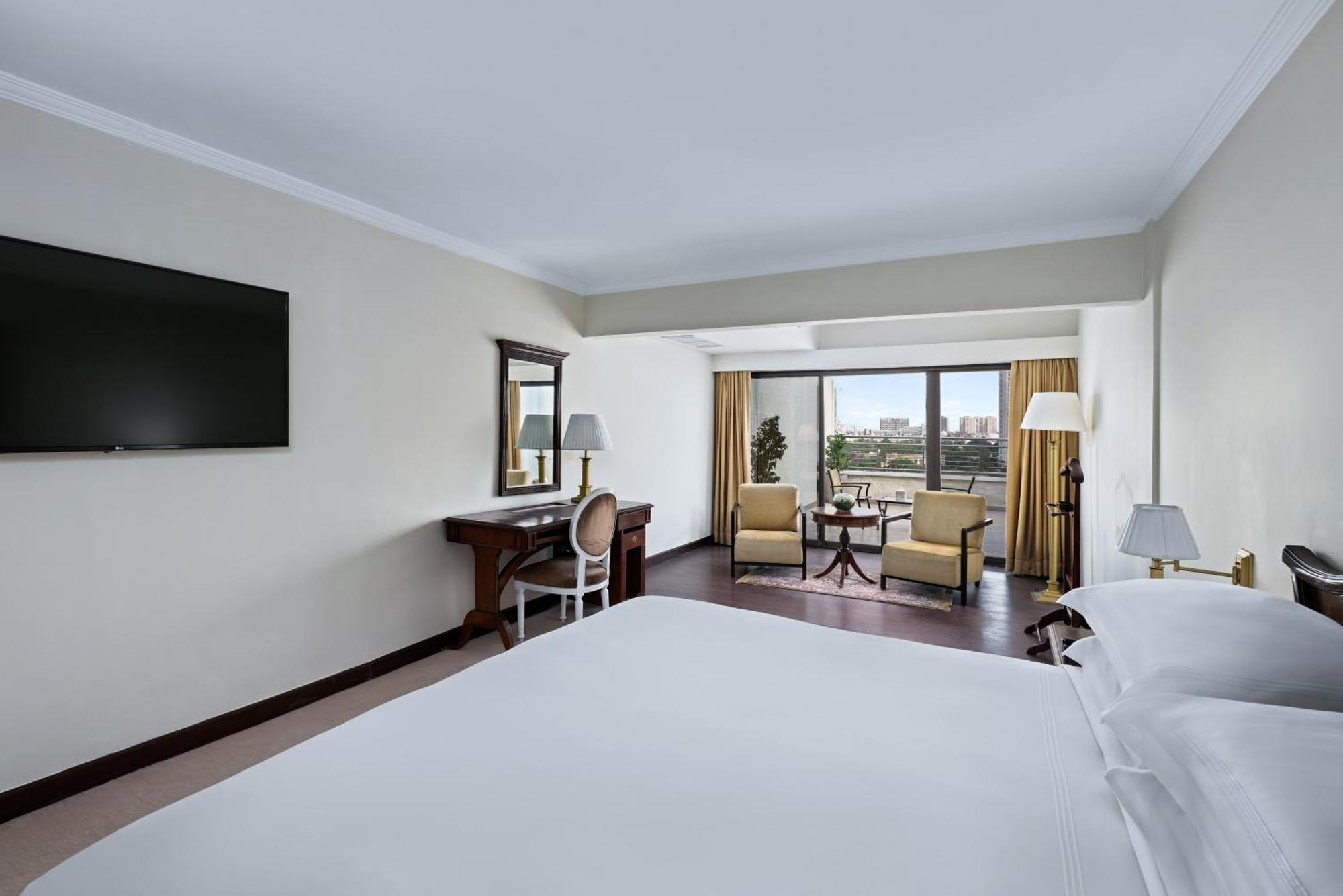 Panorama Suite, Executive lounge access, 1 Bedroom Suite,1730062736:JPEG