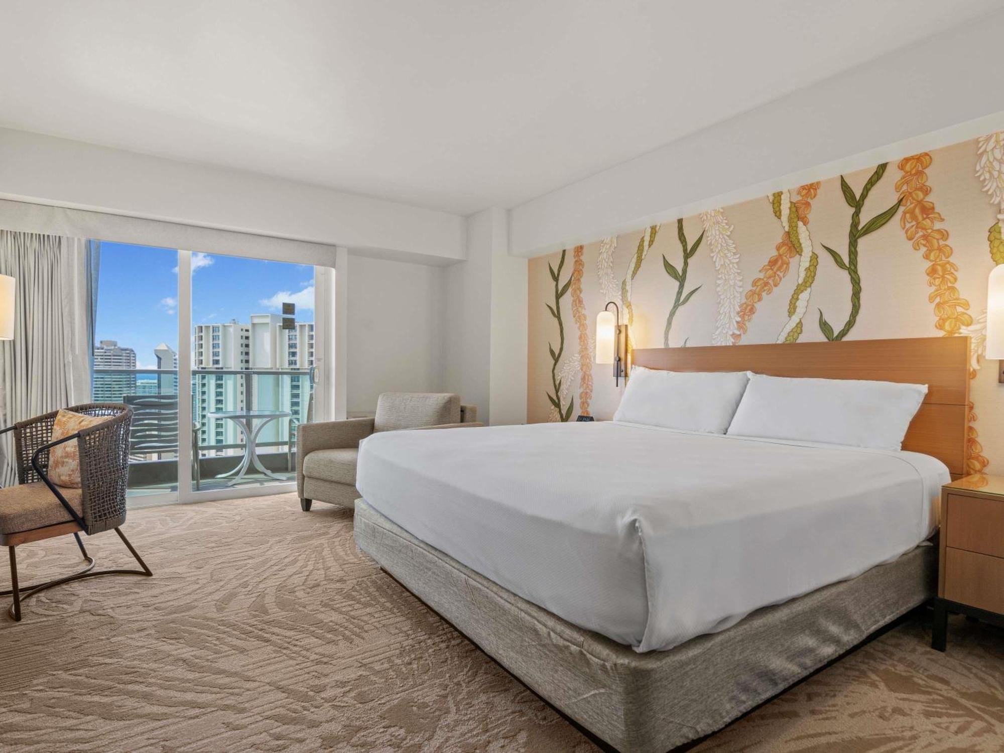 Waikiki Tower Room with Ocean View