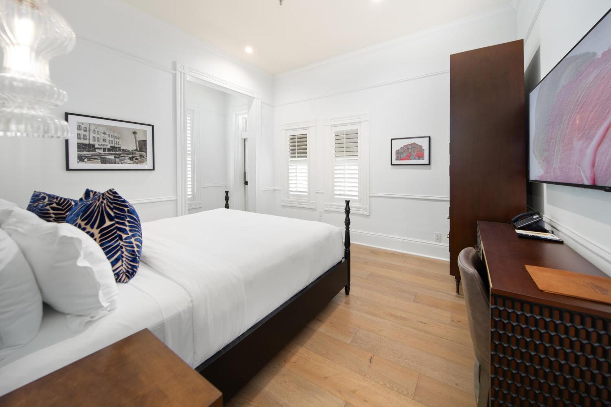 King Room with Balcony