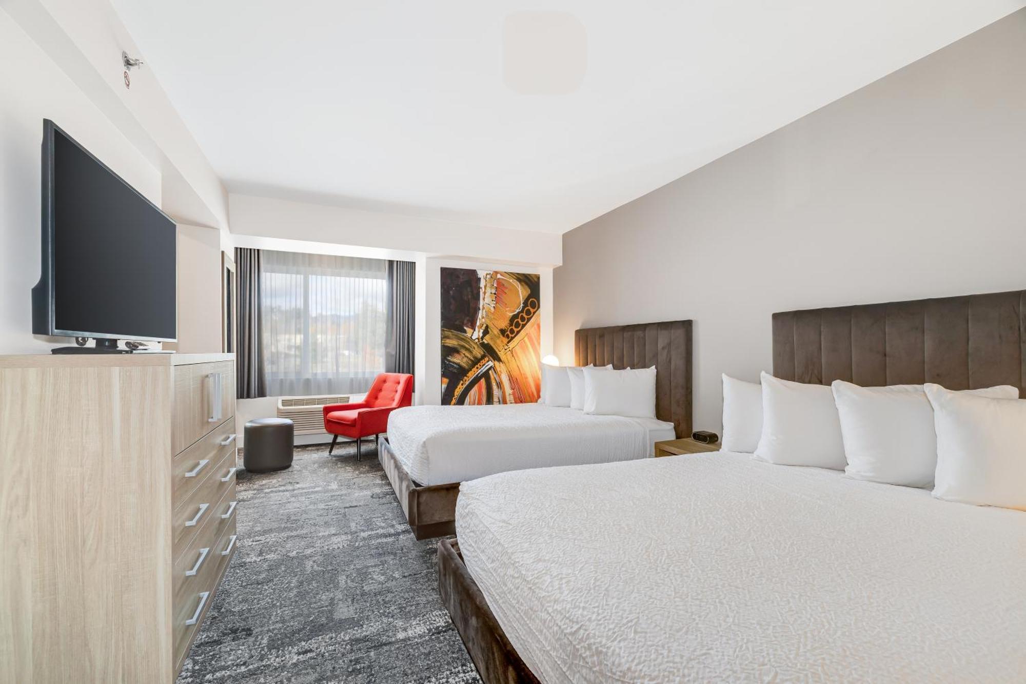 Standard Queen Room with Two Queen Beds