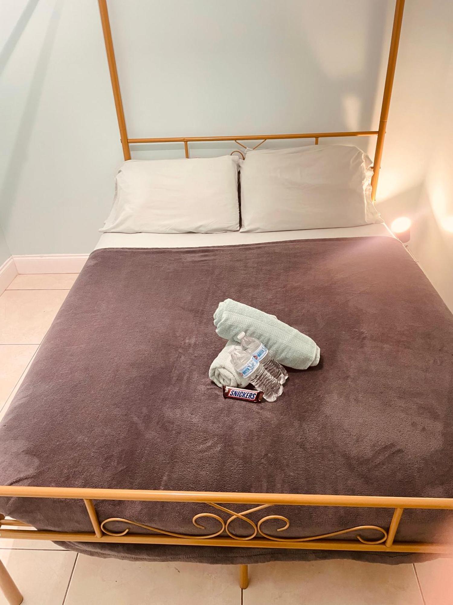 Double Room with Shared Bathroom