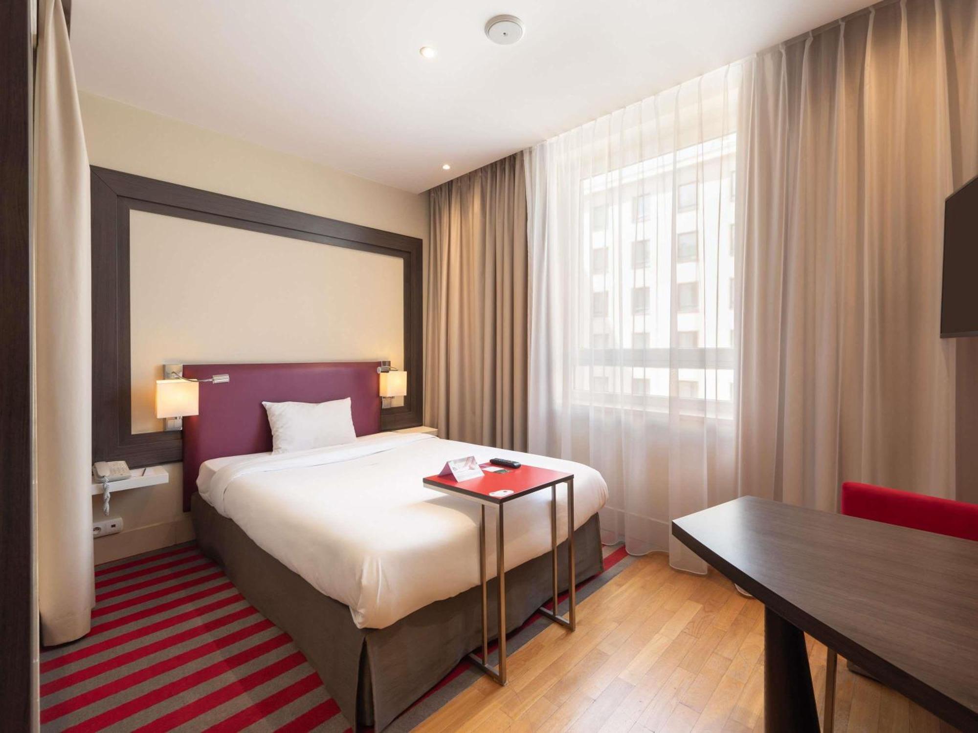 Classic Single Room