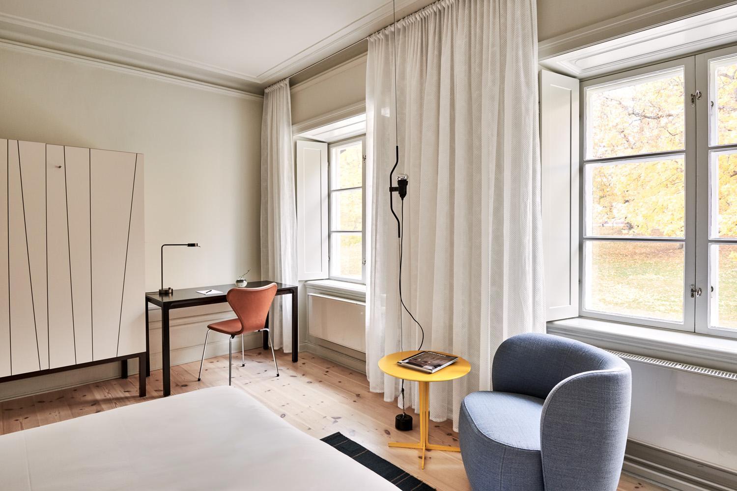 Superior King Room