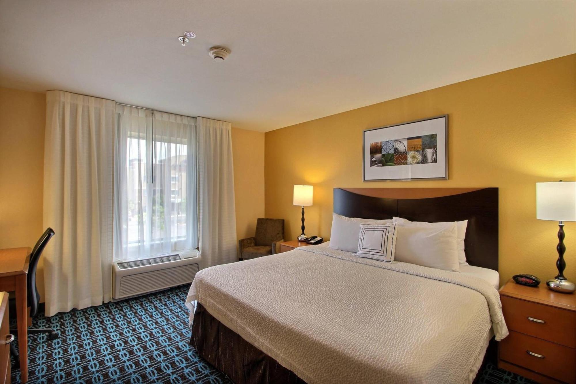 King Room - Hearing Accessible