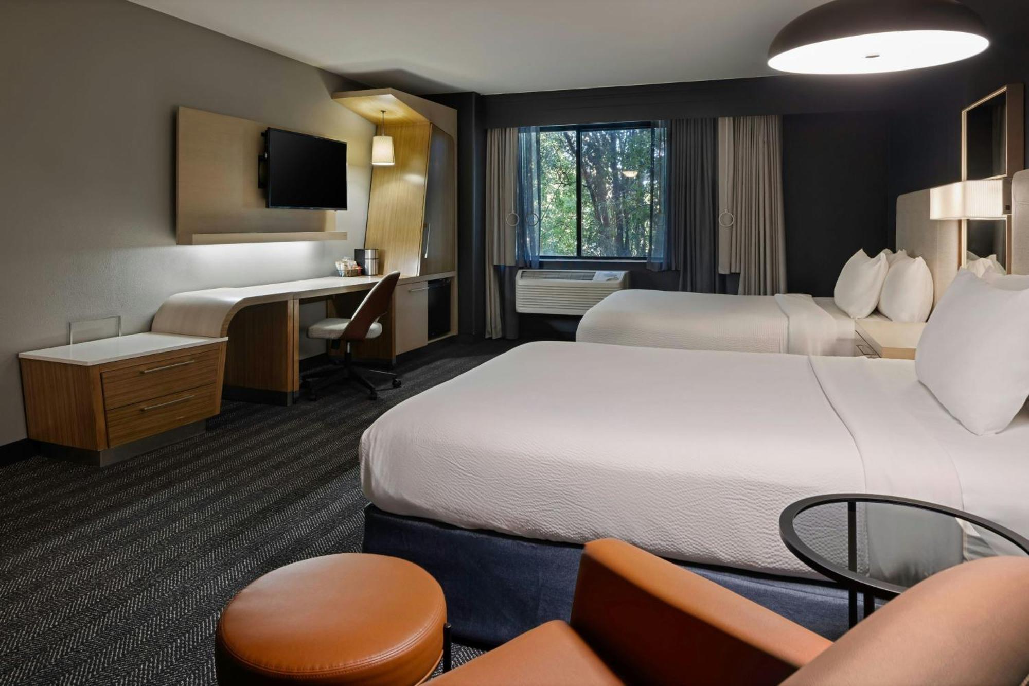 Queen Room with Two Queen Beds,1742706143:JPEG