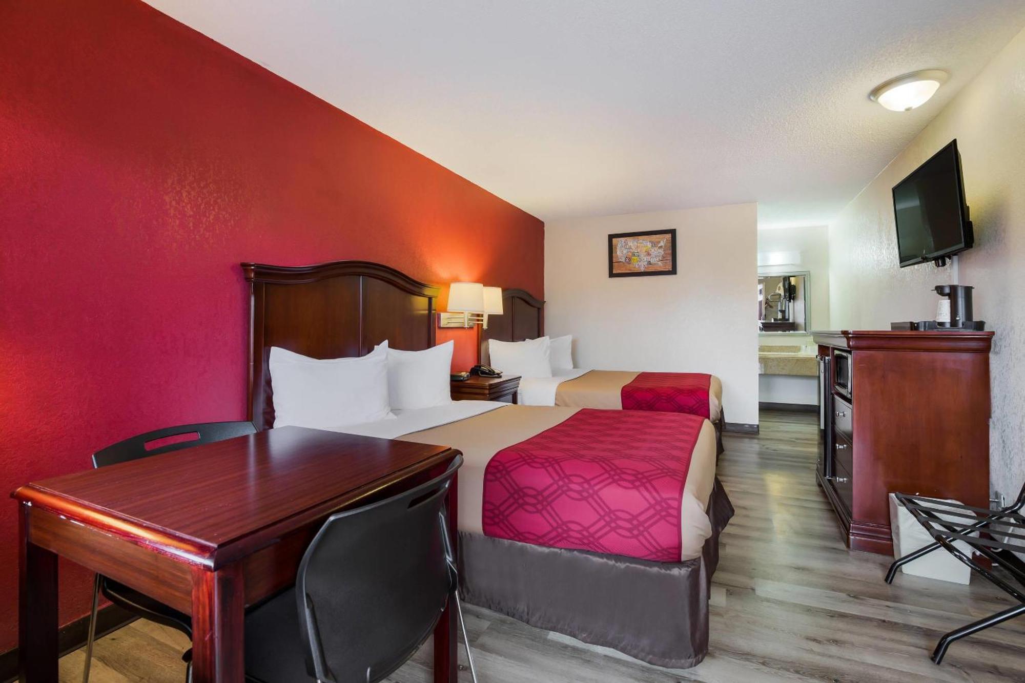 Double Room - Non-Smoking