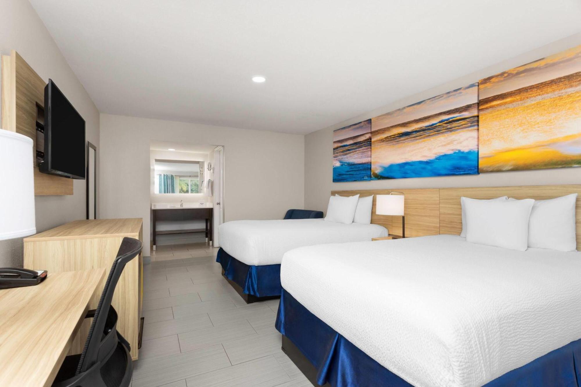 Double Room with Two Double Beds - Non-Smoking