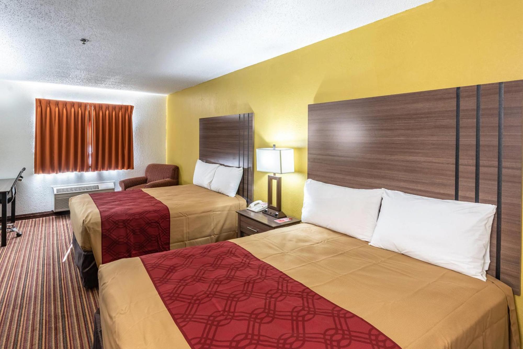 Double Room with Two Double Beds - Non-Smoking