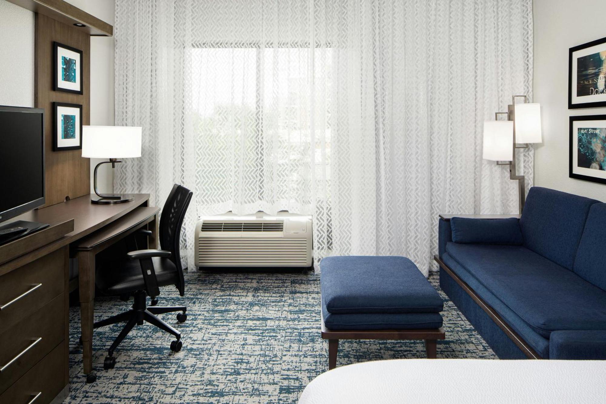 King Room with Sofa Bed