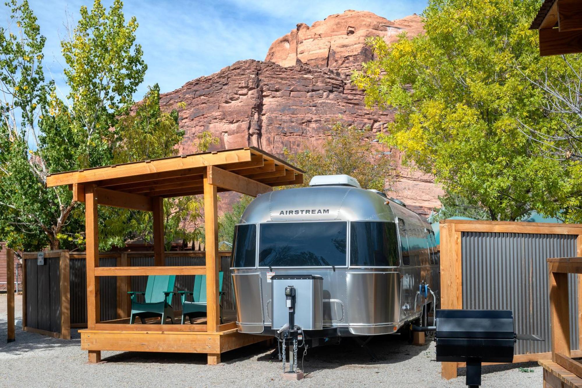 Airstream Rental w/ Short Queen