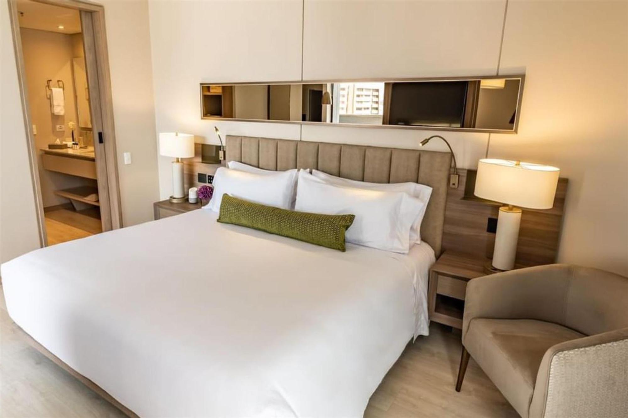 King Junior Suite