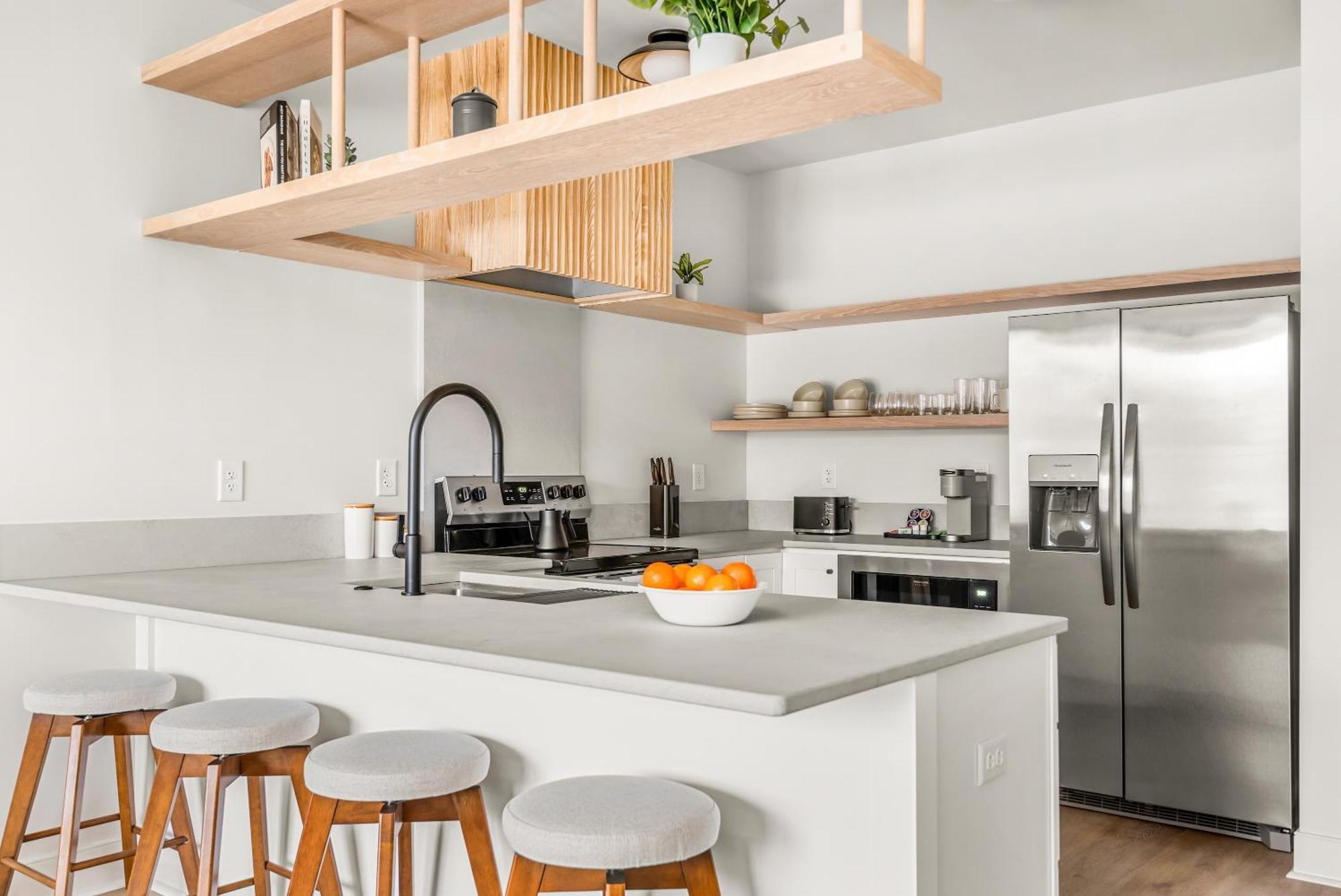 One Bedroom Apartment (Self Check-in with Virtual Front Desk)