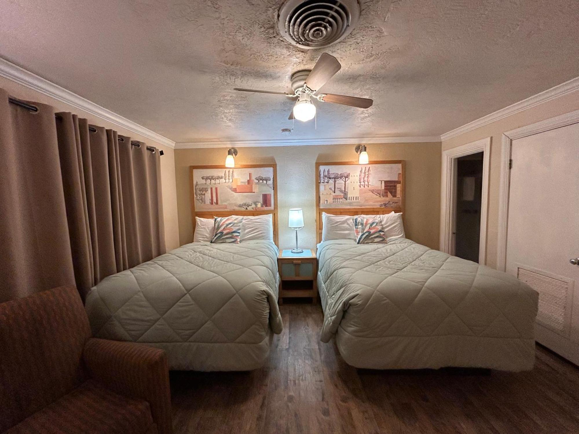 Deluxe Double Room,1747045689:JPEG