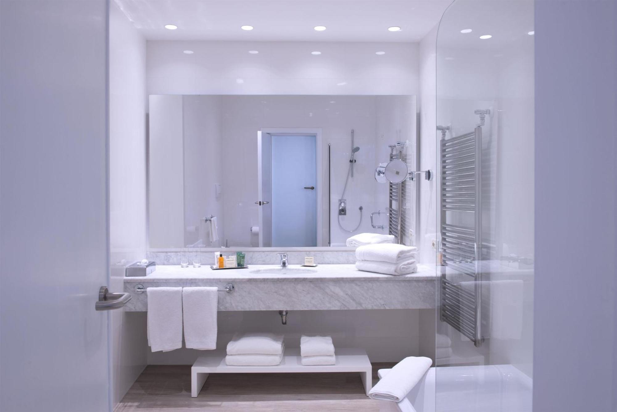Superior Triple Room with Sea View