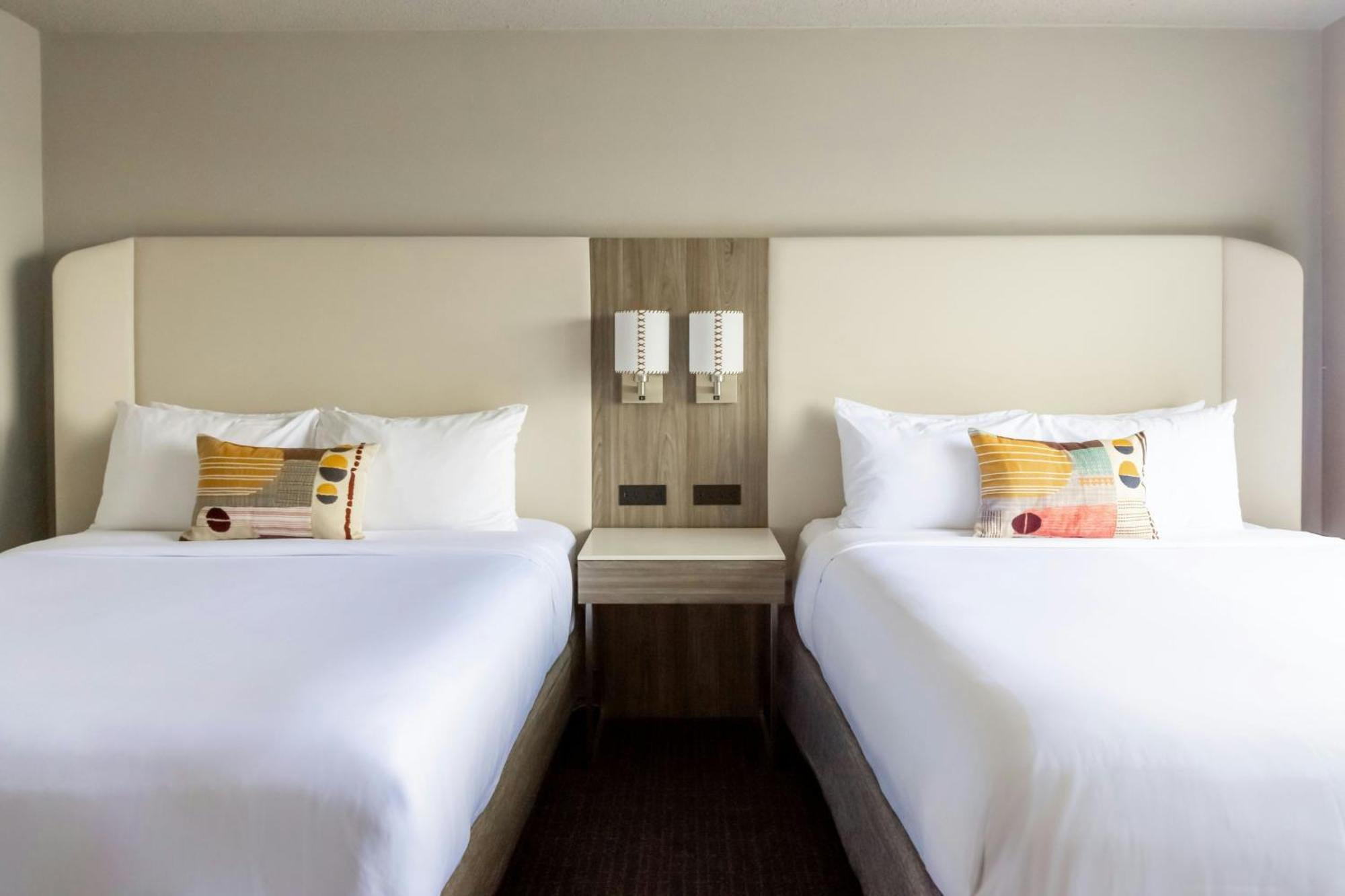 Premium Studio with Two Queen Beds