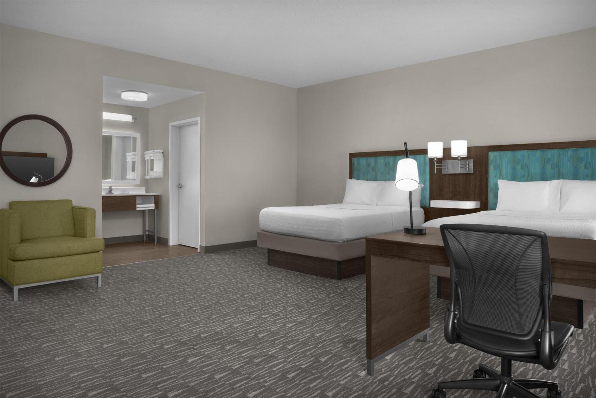 Queen Studio Suite with Two Queen Beds and Sofa Bed - Non-Smoking