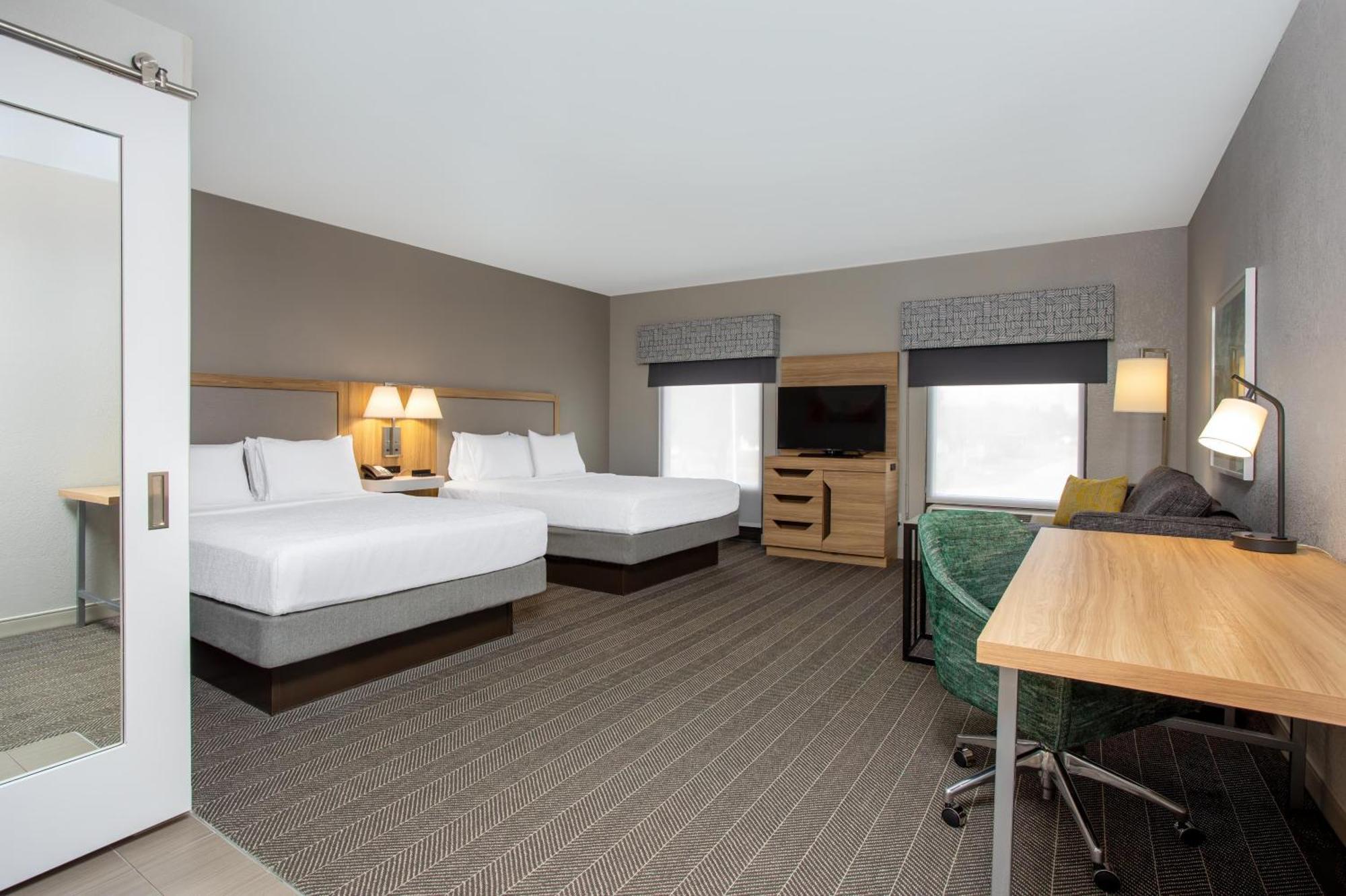Studio Suite with Two Queen Beds and Sofa Bed - Non-Smoking