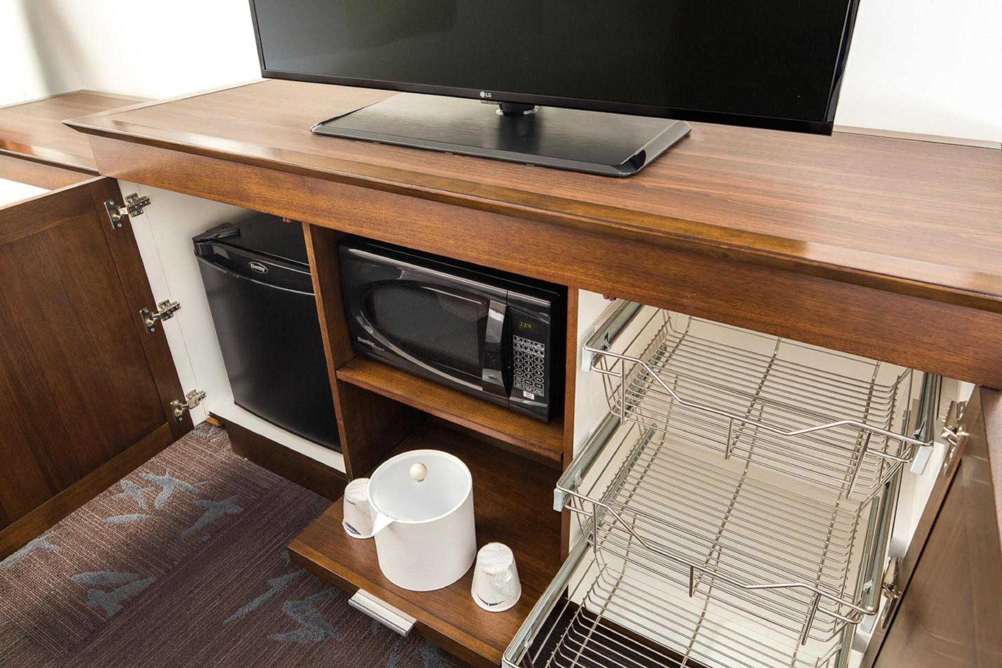 Premium Queen Studio with Two Queen Beds - Non-Smoking,1758406731:JPEG