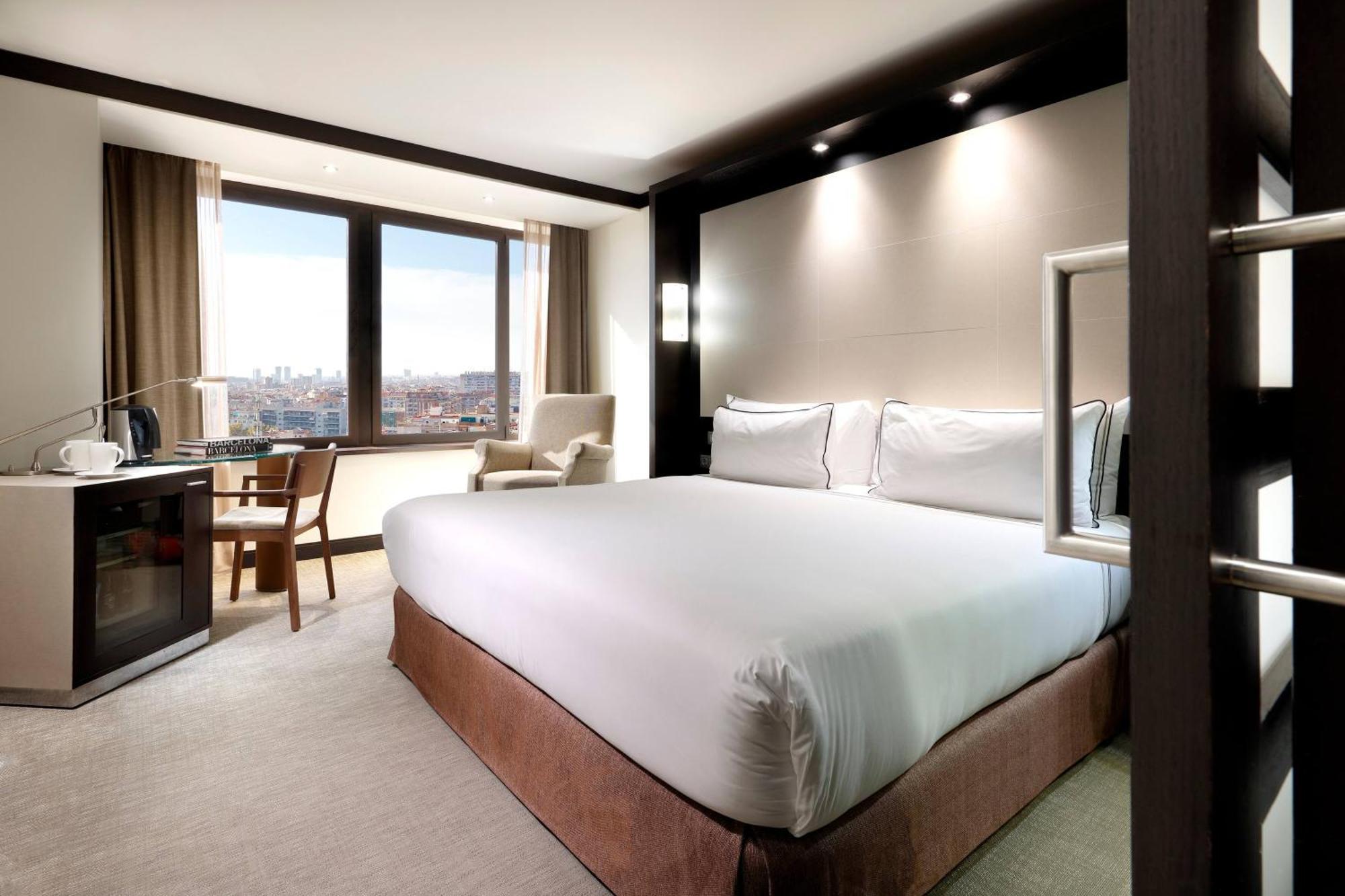 Premium Room City view,1758524461:JPEG