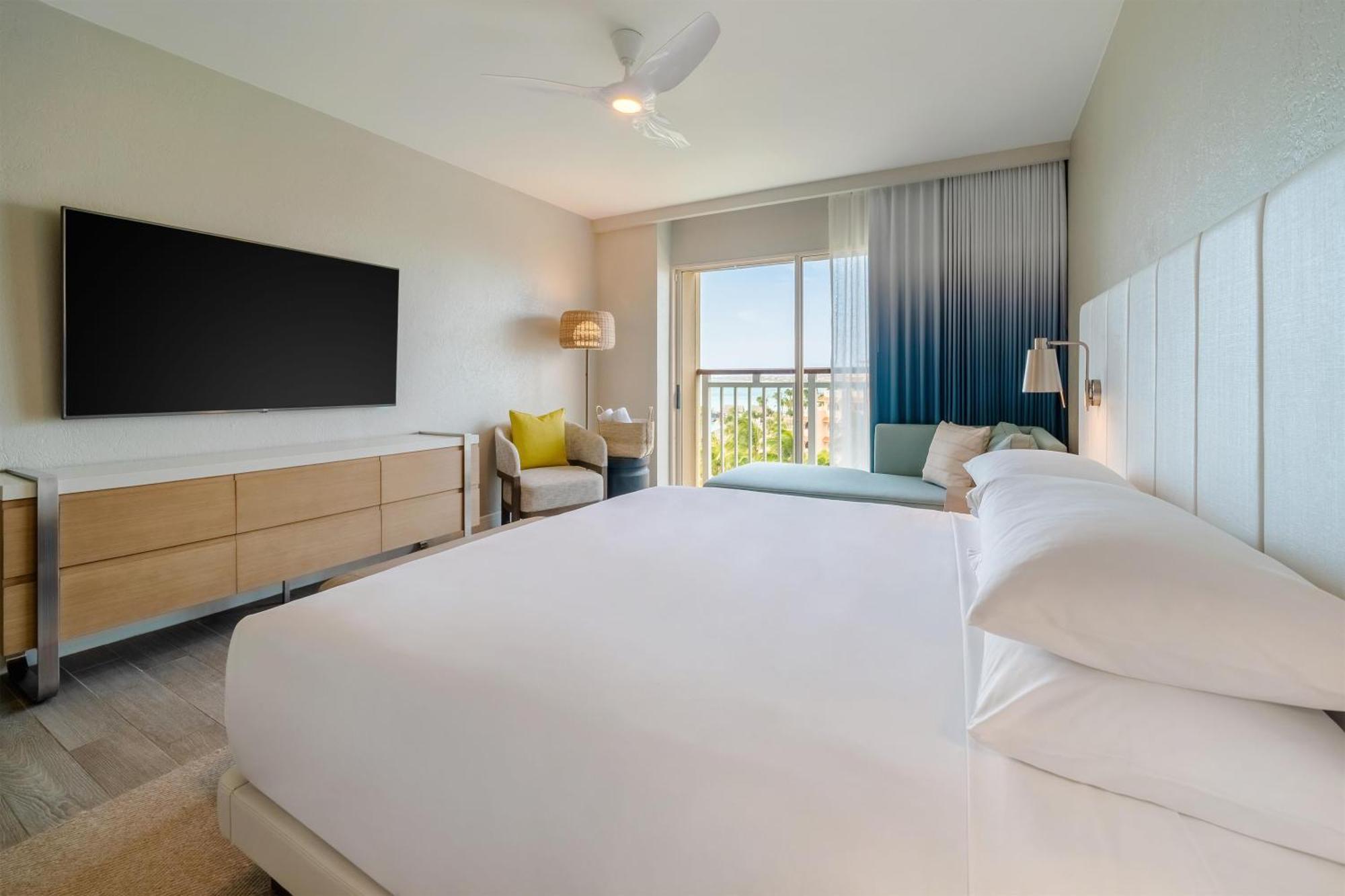 King Room with Resort And Ocean View