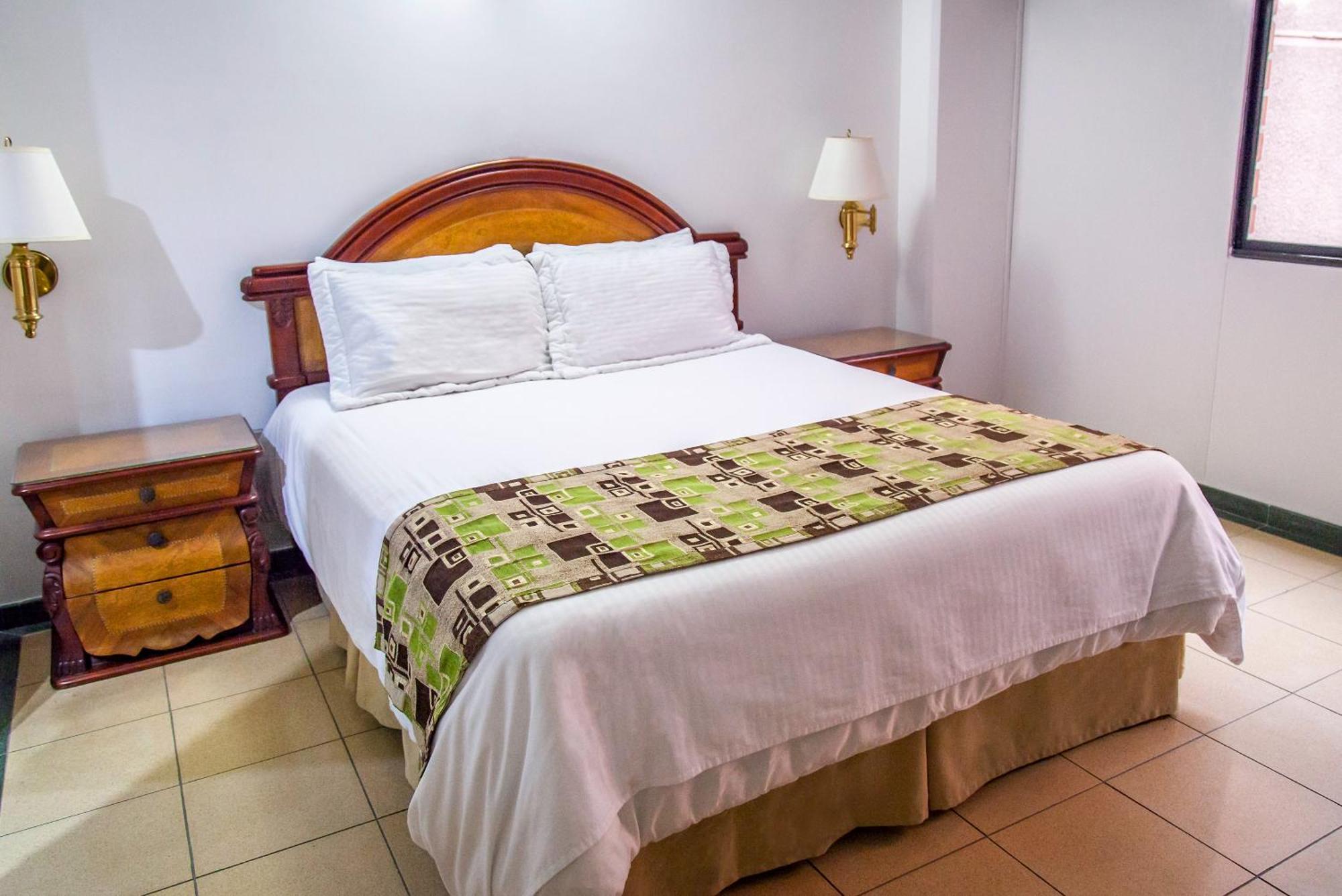 Double Room,1758551375:JPEG