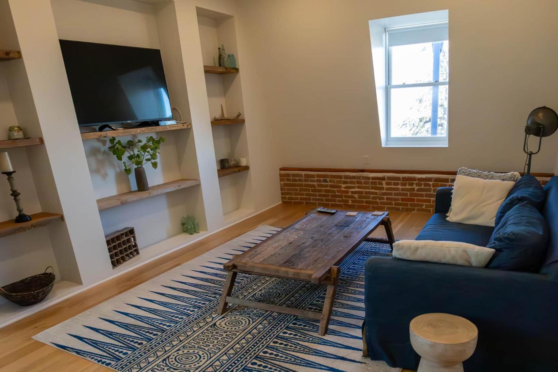 Deluxe Family Suite
