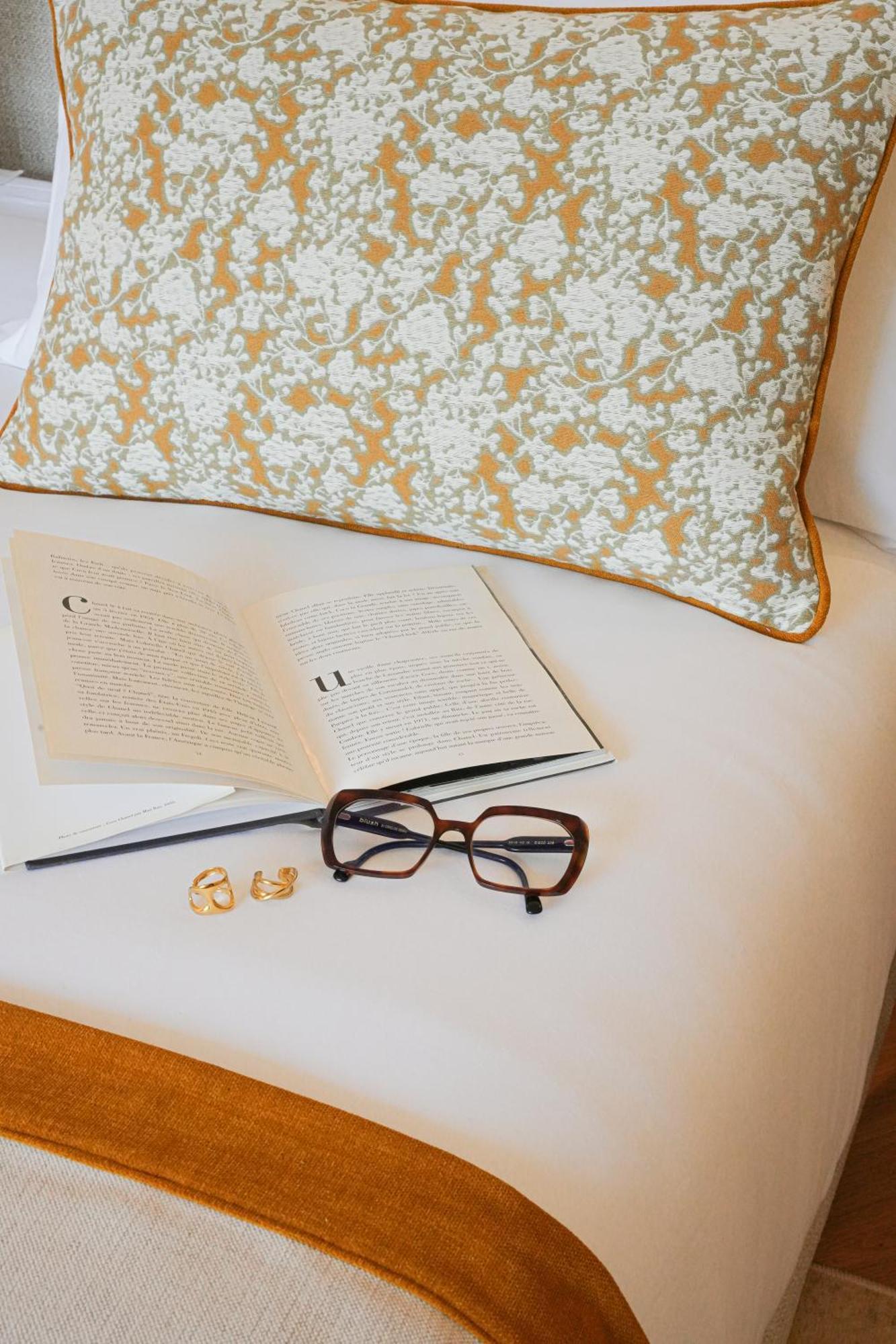 Double Room,1765146190:JPEG