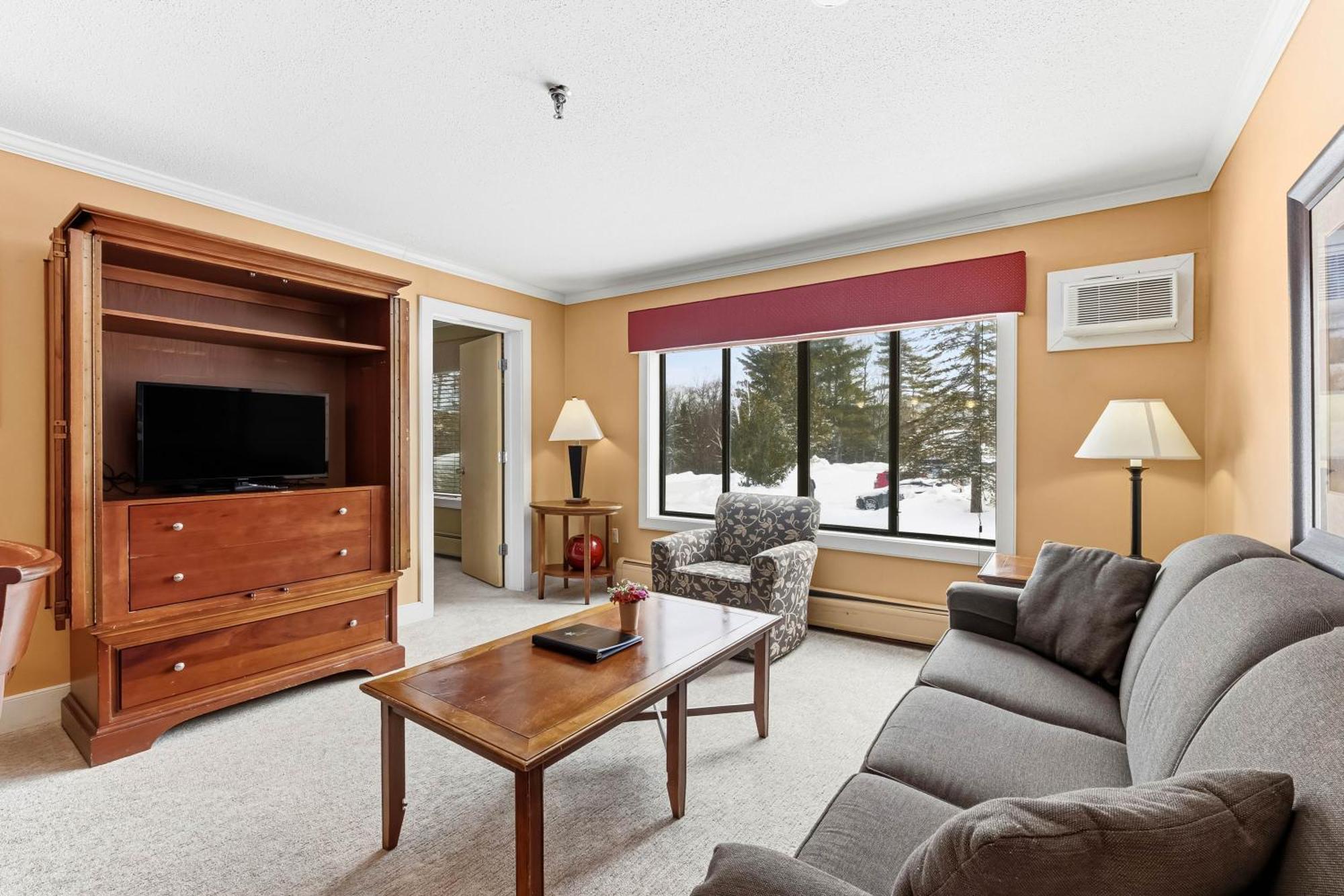 One-Bedroom Suite
