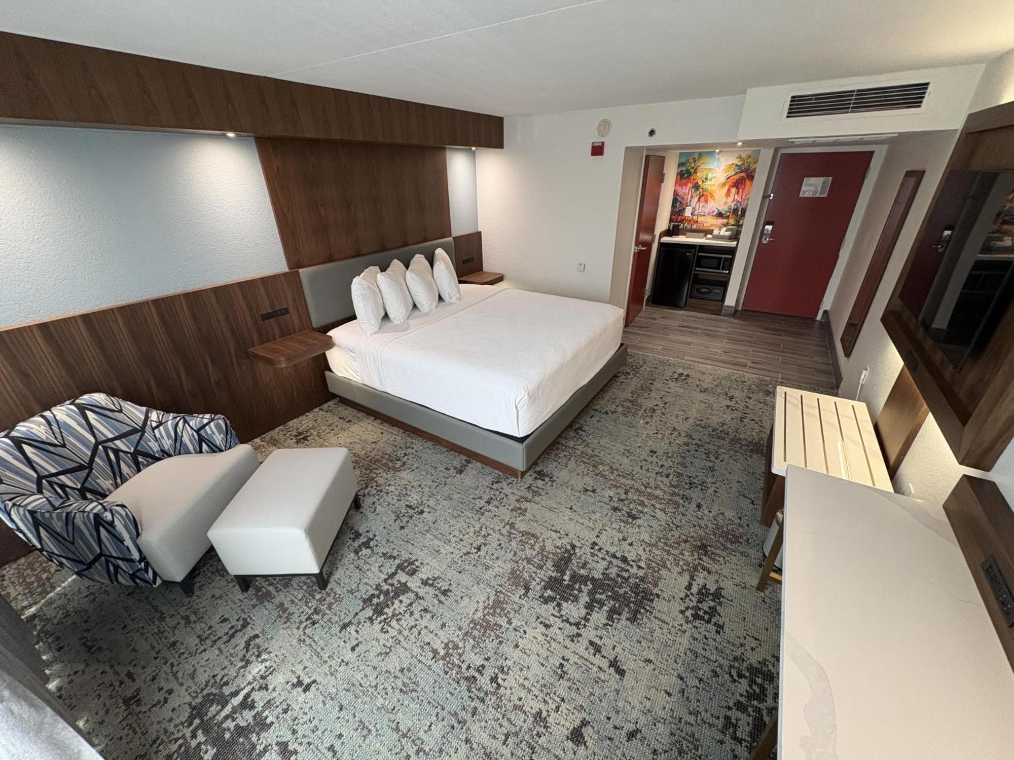 King Room - Non-Smoking