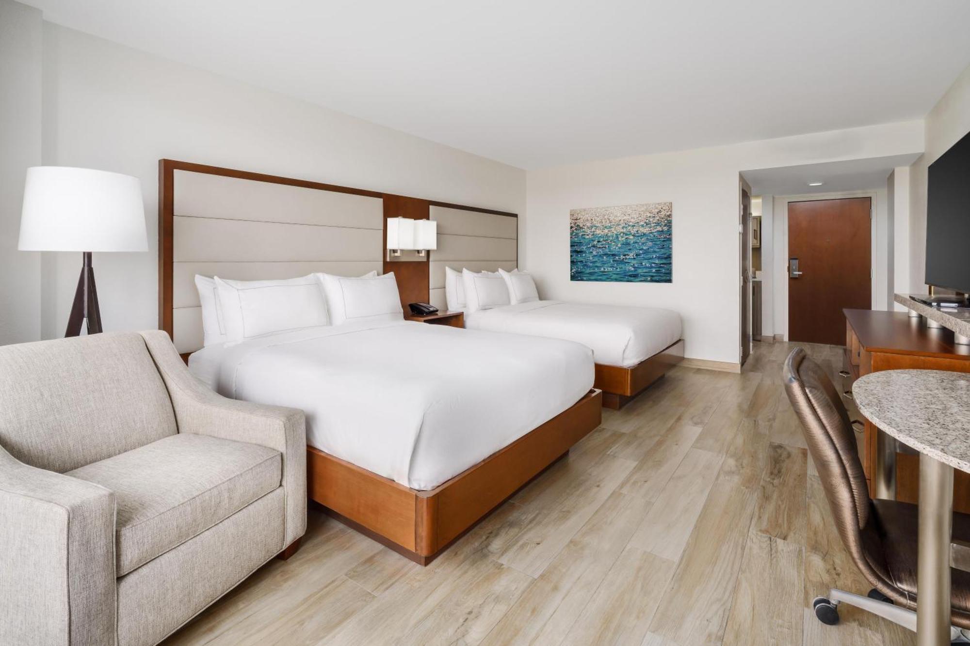 Queen Room with Gulf View - Top Floor