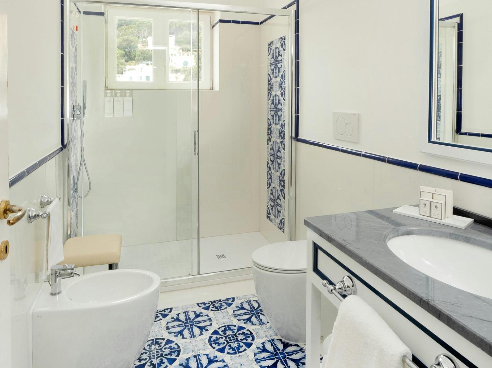 Junior Suite with Balcony