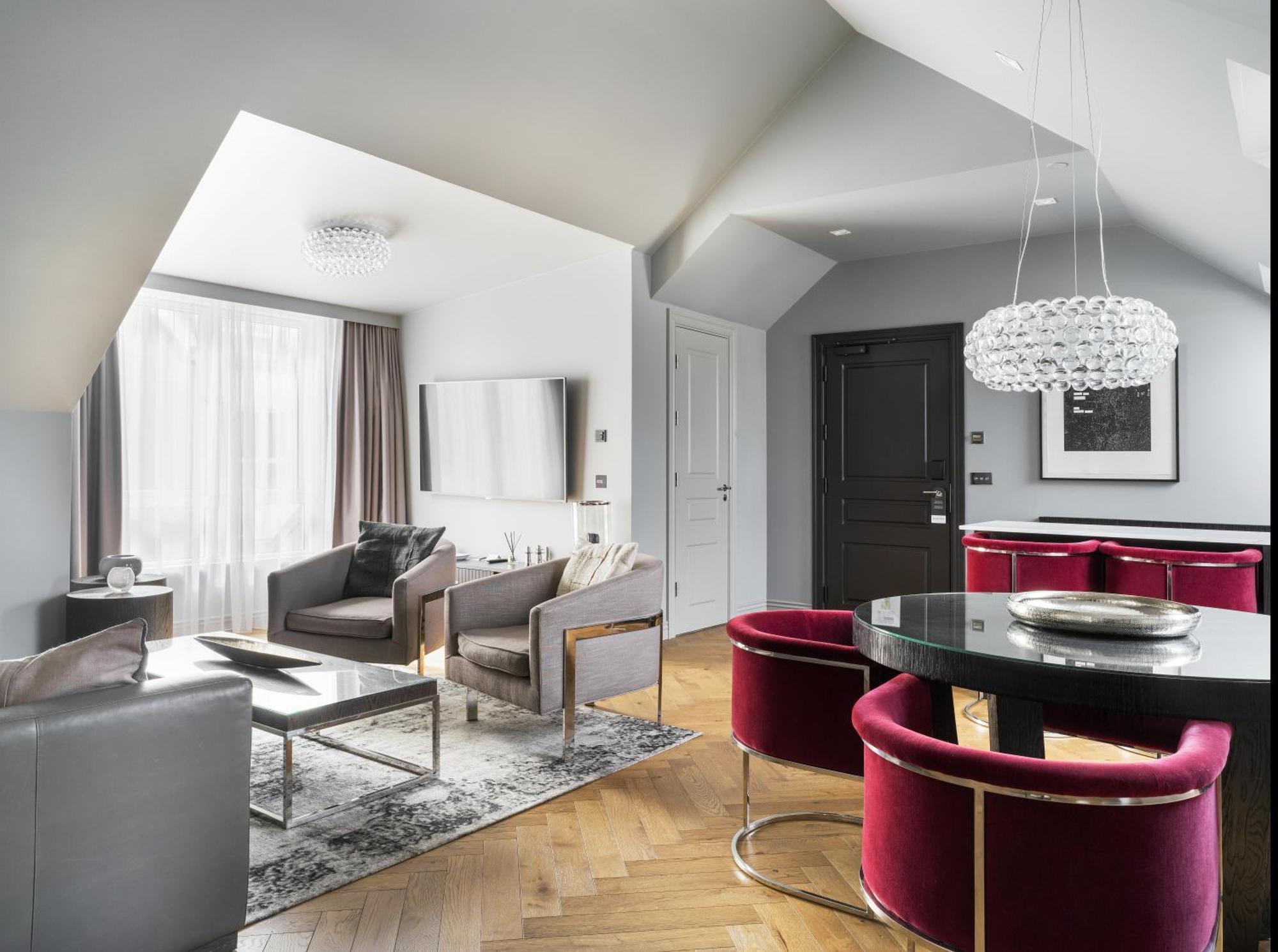 King Suite