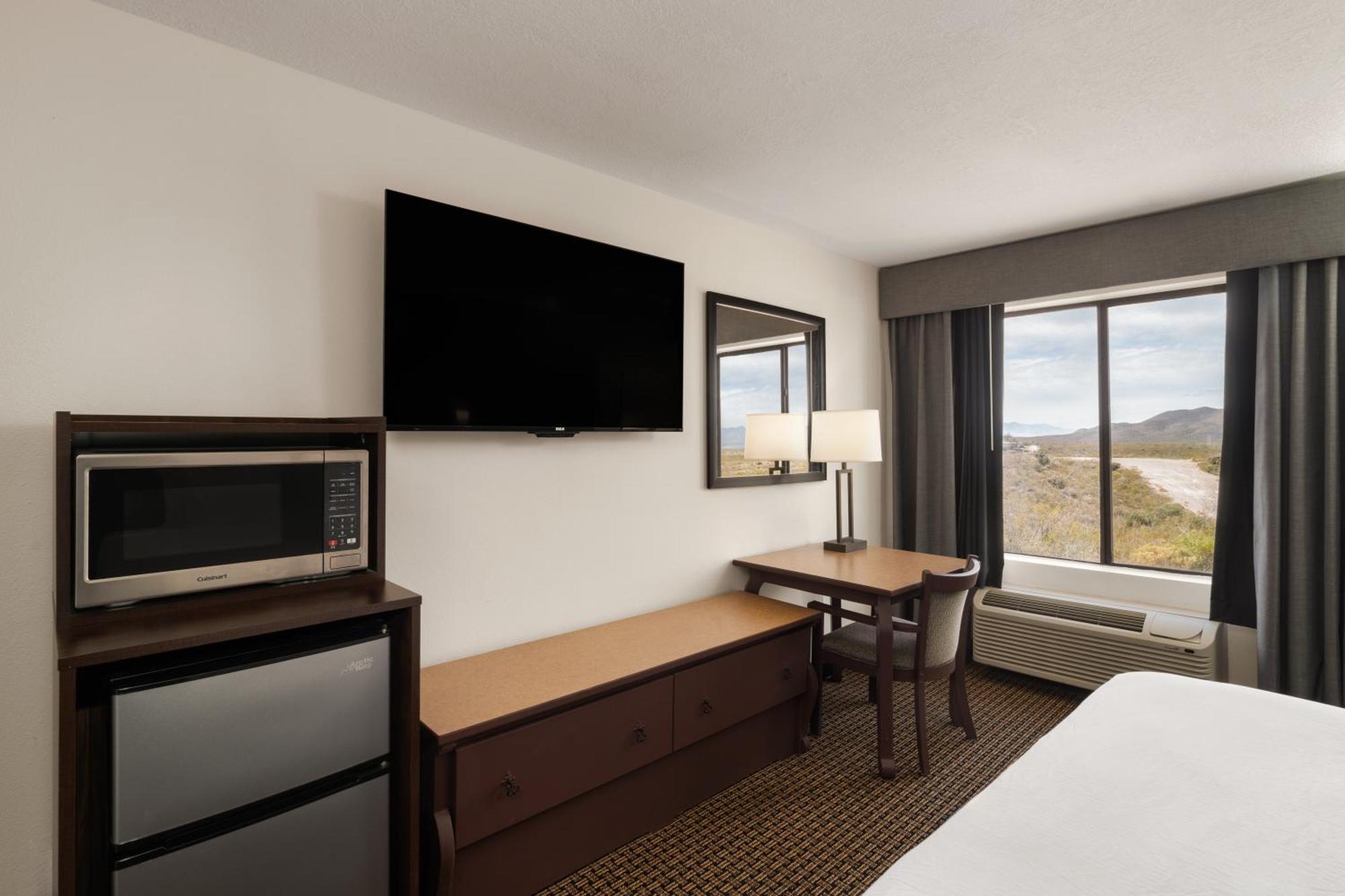 King Room - Non-Smoking