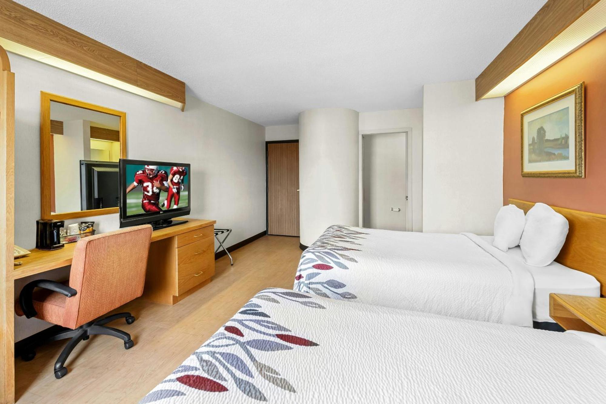 Deluxe Room with Two Double Beds Non-Smoking