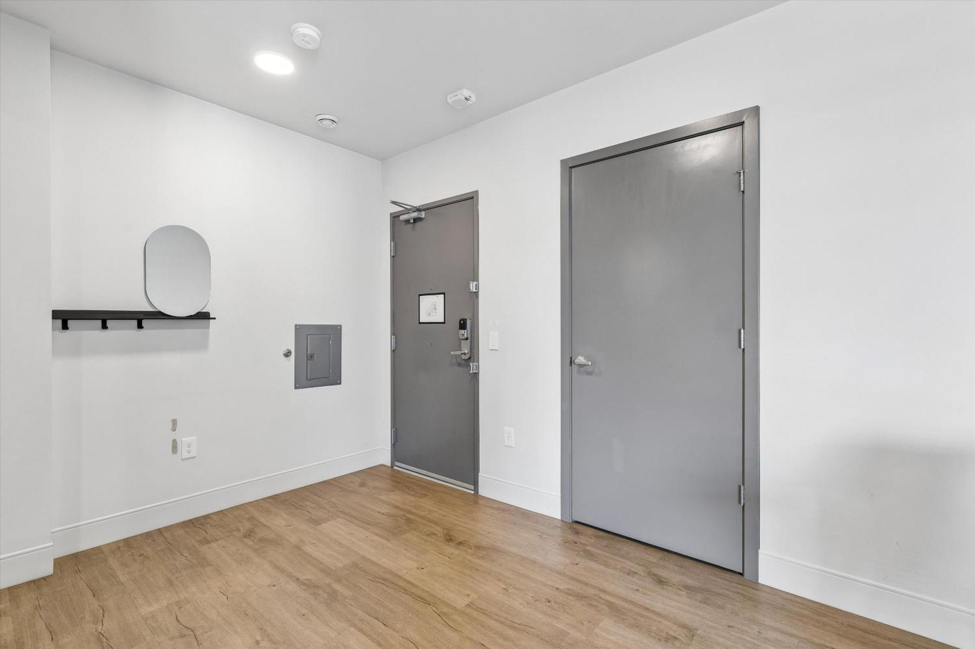 Accessible King Studio (Self Check-in)