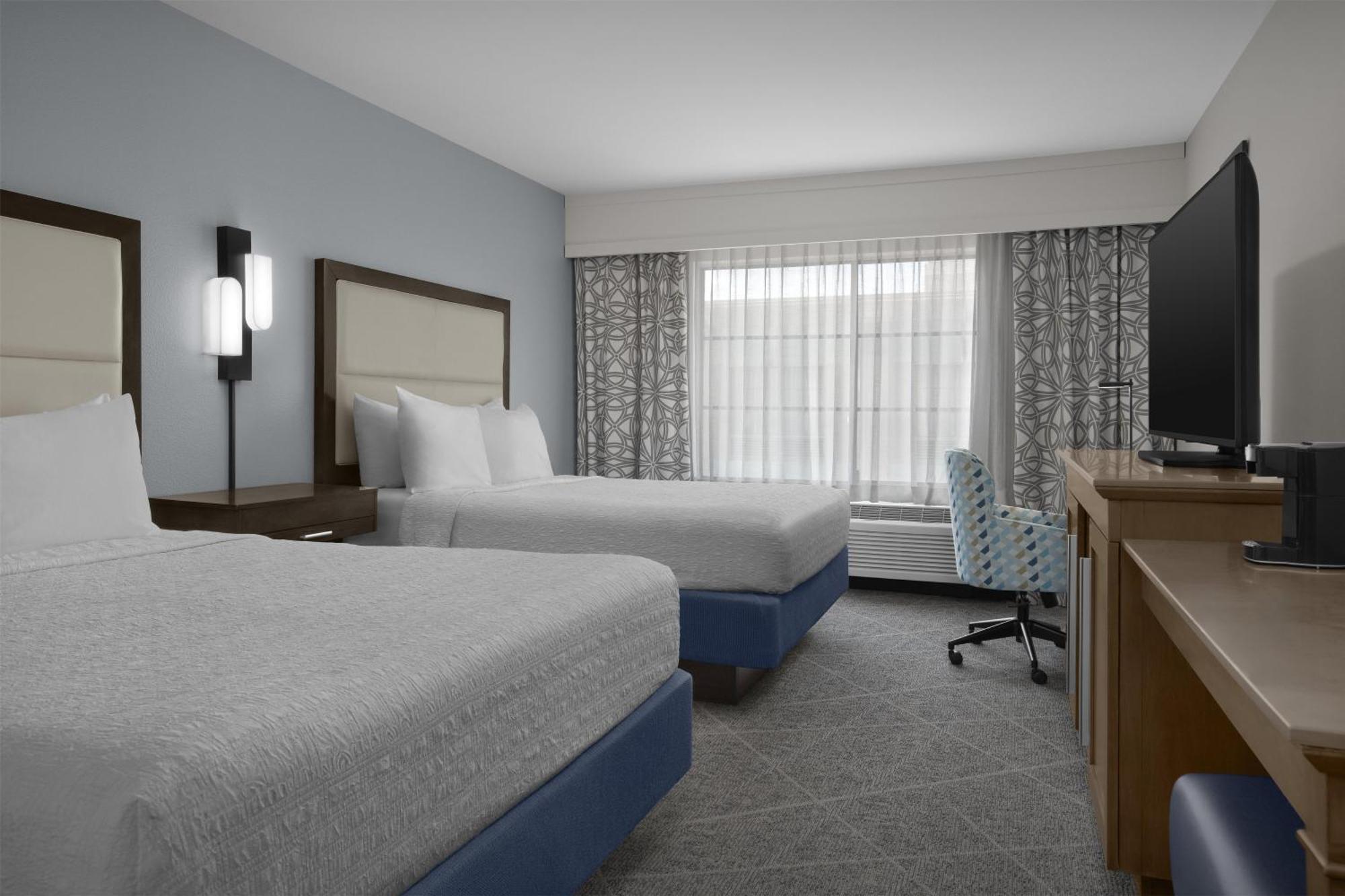 Room with Two Queen Beds - Non-Smoking