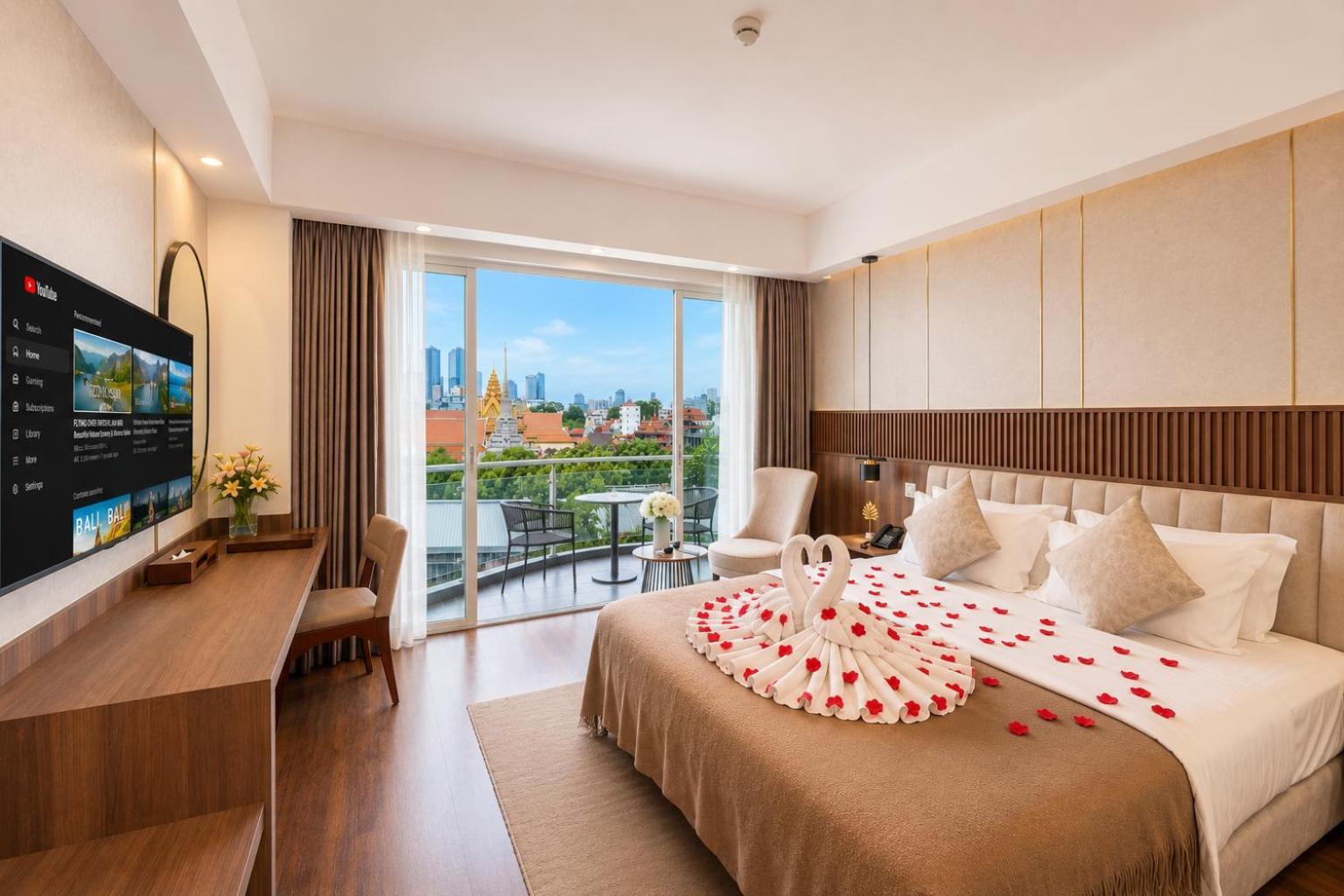 Deluxe Double Room with Balcony